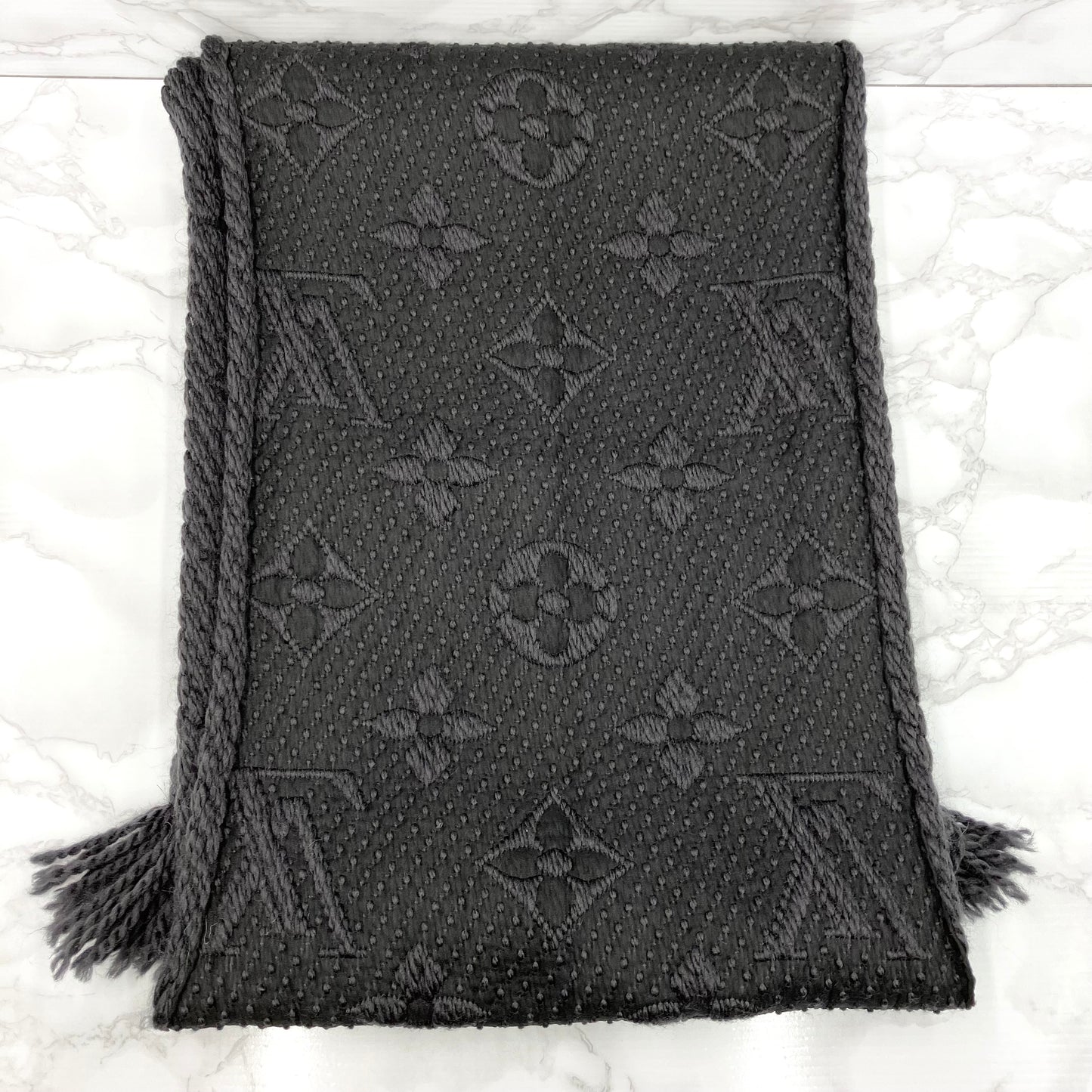 LOUIS VUITTON Logomania muffler