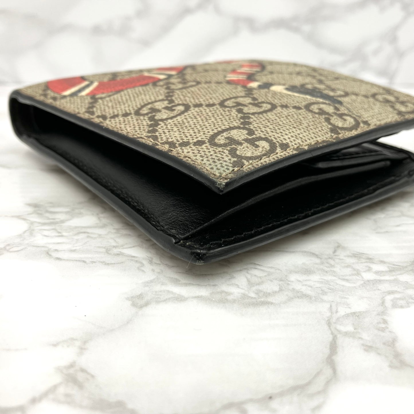 GUCCI GG Supreme Wallet