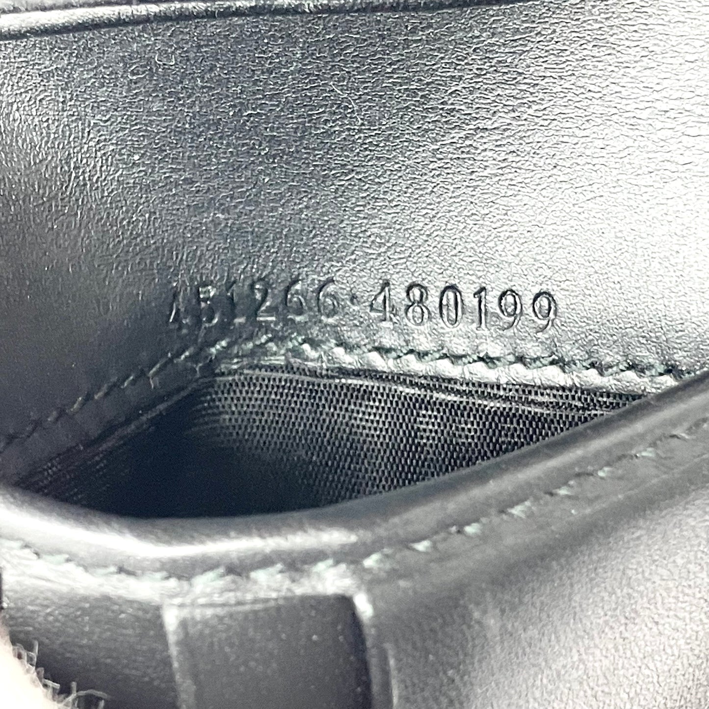 GUCCI GG Supreme Wallet