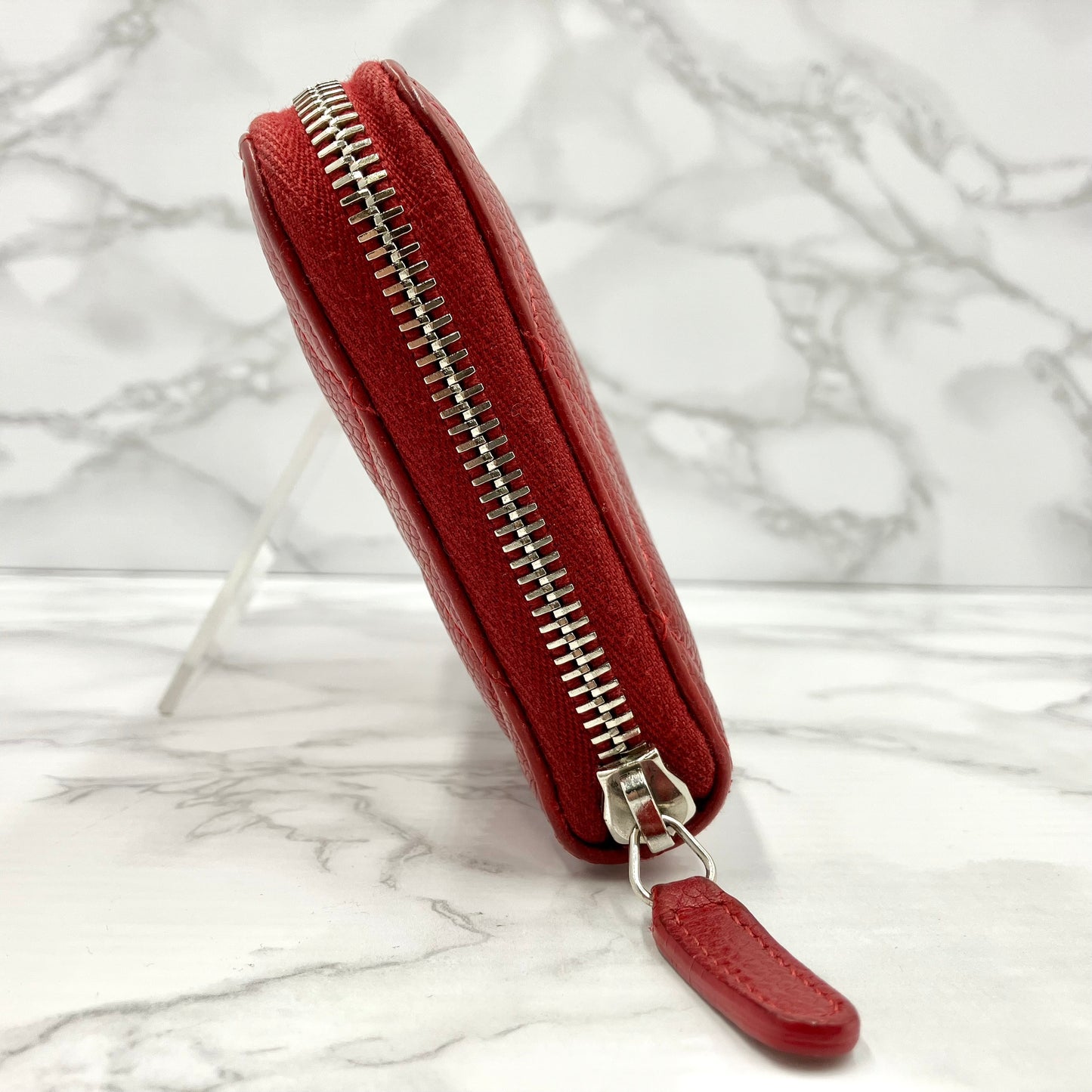 CHANEL Caviar skin long wallet