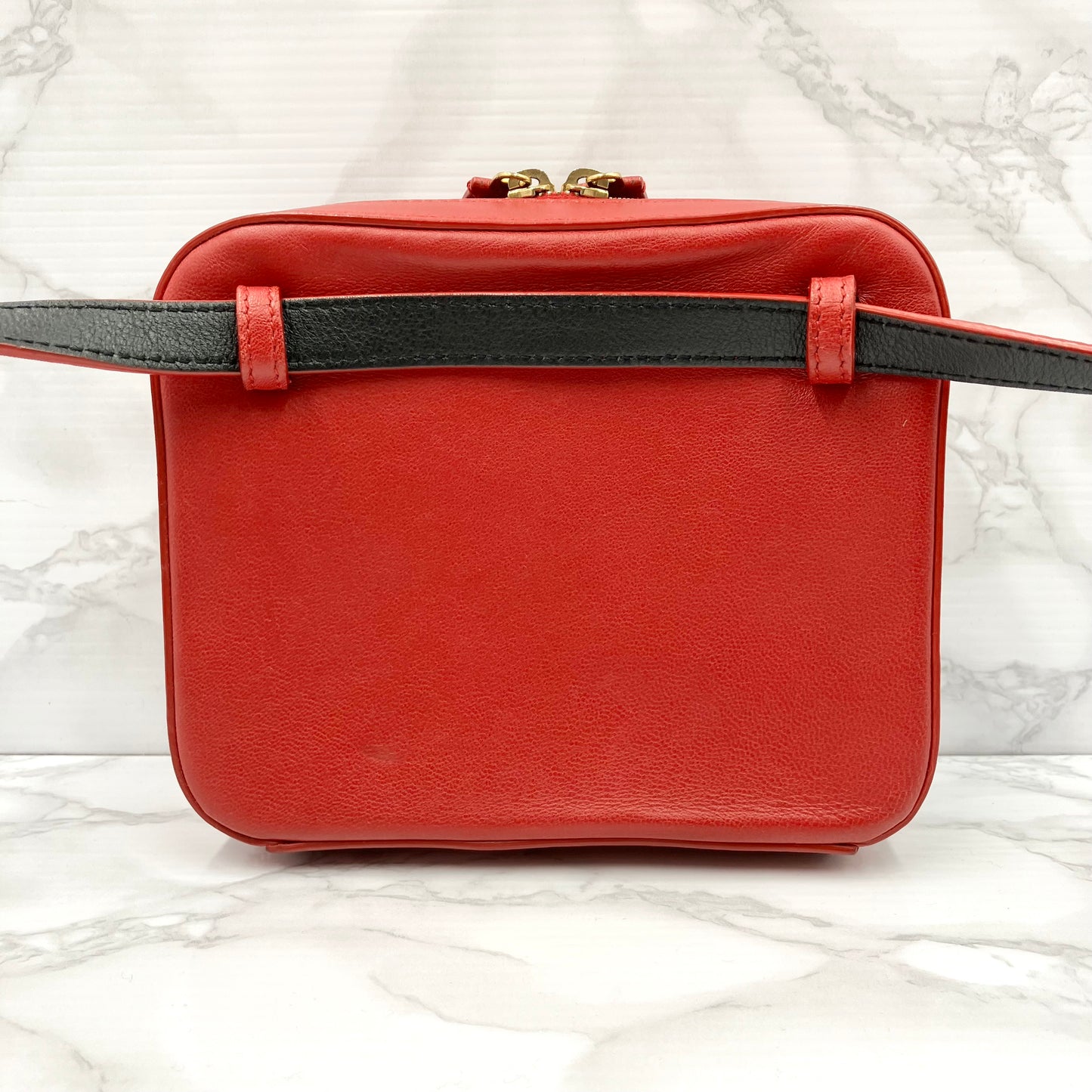 YVES SAINT LAURENT Vicky Belt Bag