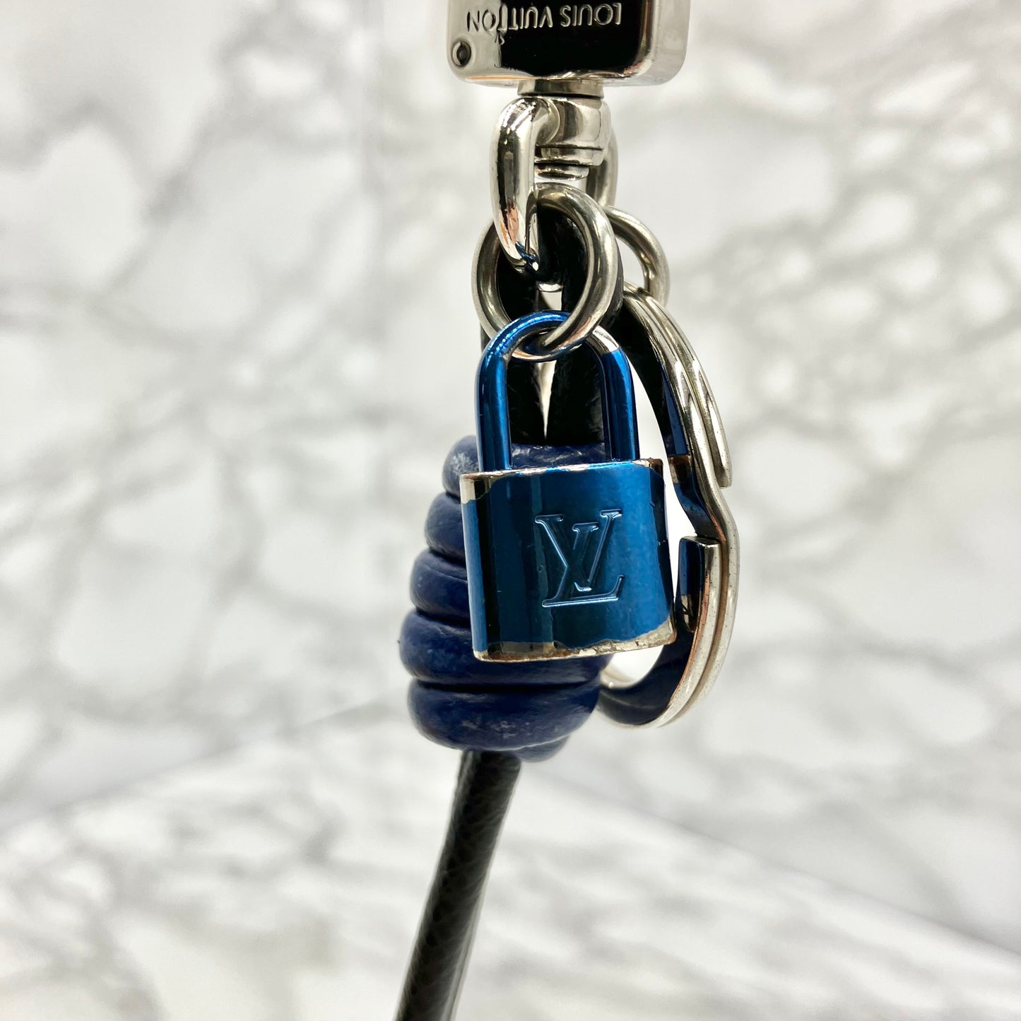 LOUIS VUITTON key charm