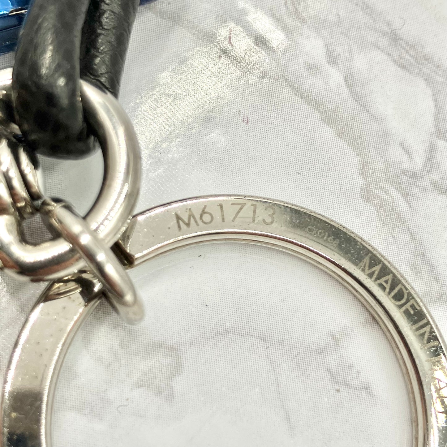 LOUIS VUITTON key charm