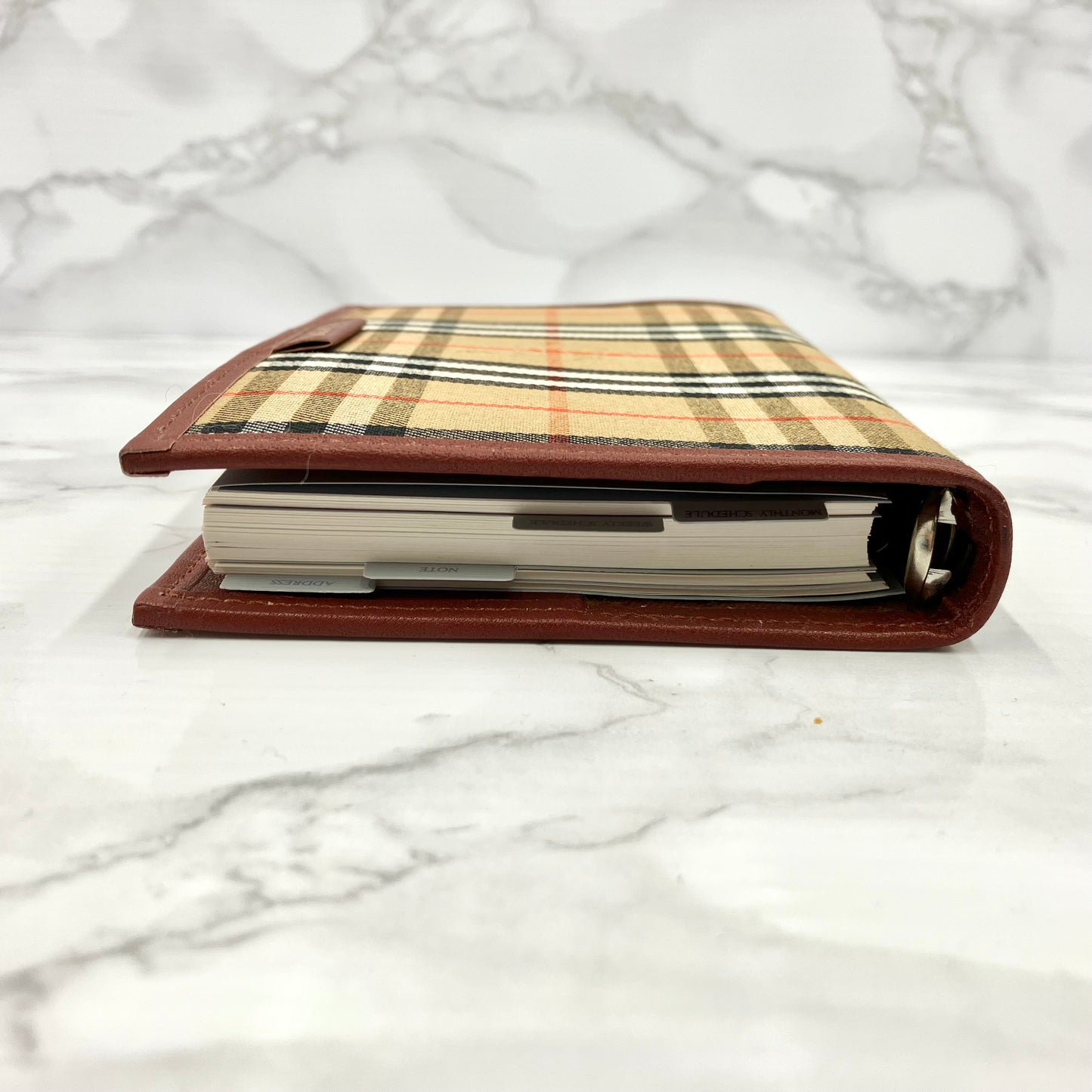 BURBERRY agenda