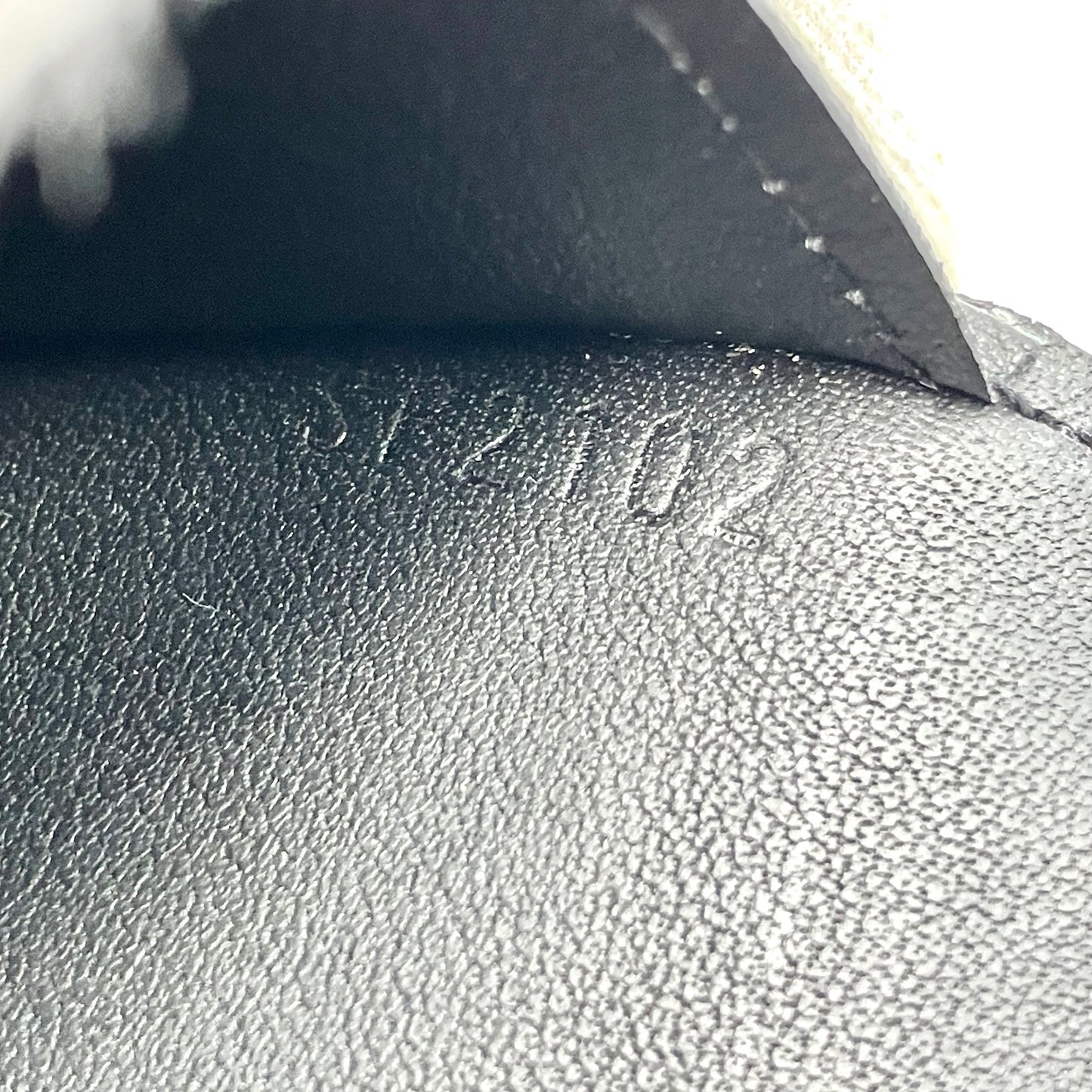 LOUIS VUITTON Anfini Brazza