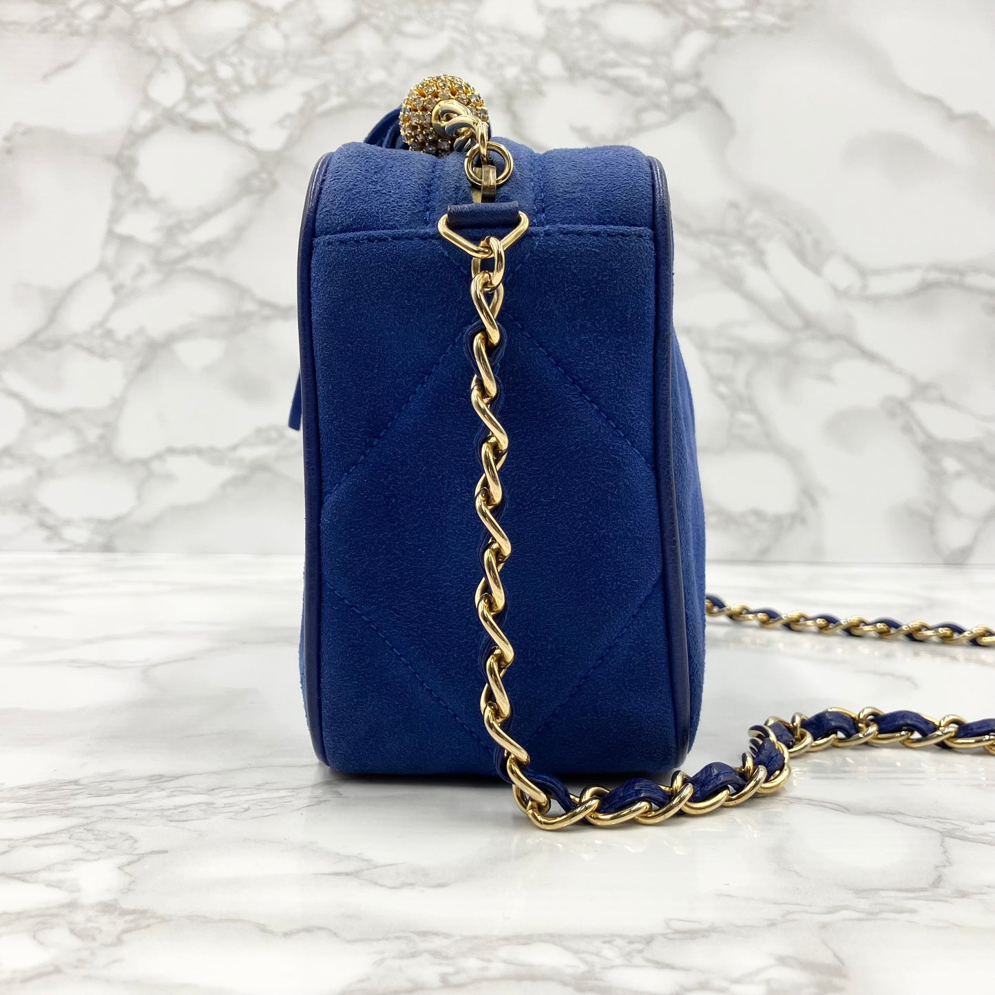 CHANEL suede fringe chain shoulder (card sticker)