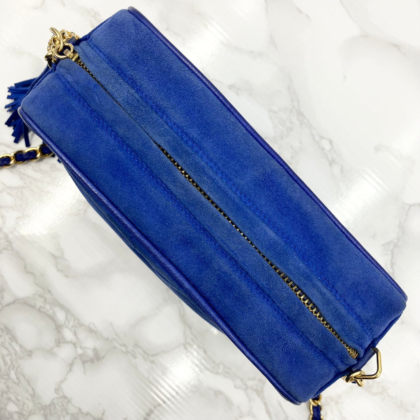 CHANEL suede fringe chain shoulder (card sticker)