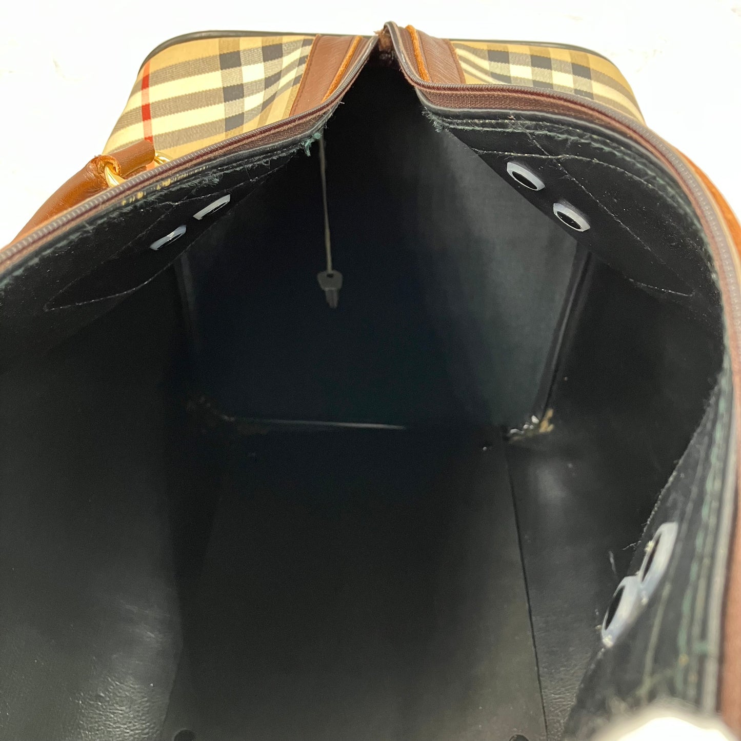 BURBERRY boston bag