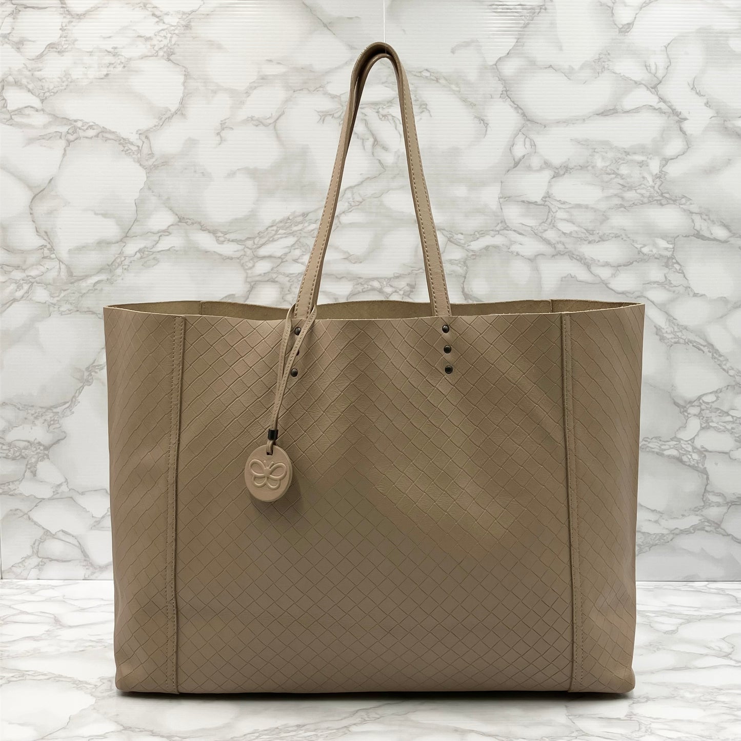 BOTTEGA VENETA Intre leather tote bag