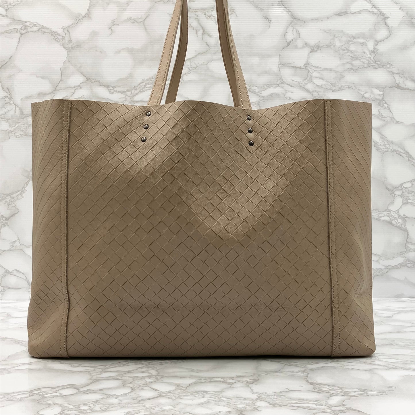 BOTTEGA VENETA Intre leather tote bag