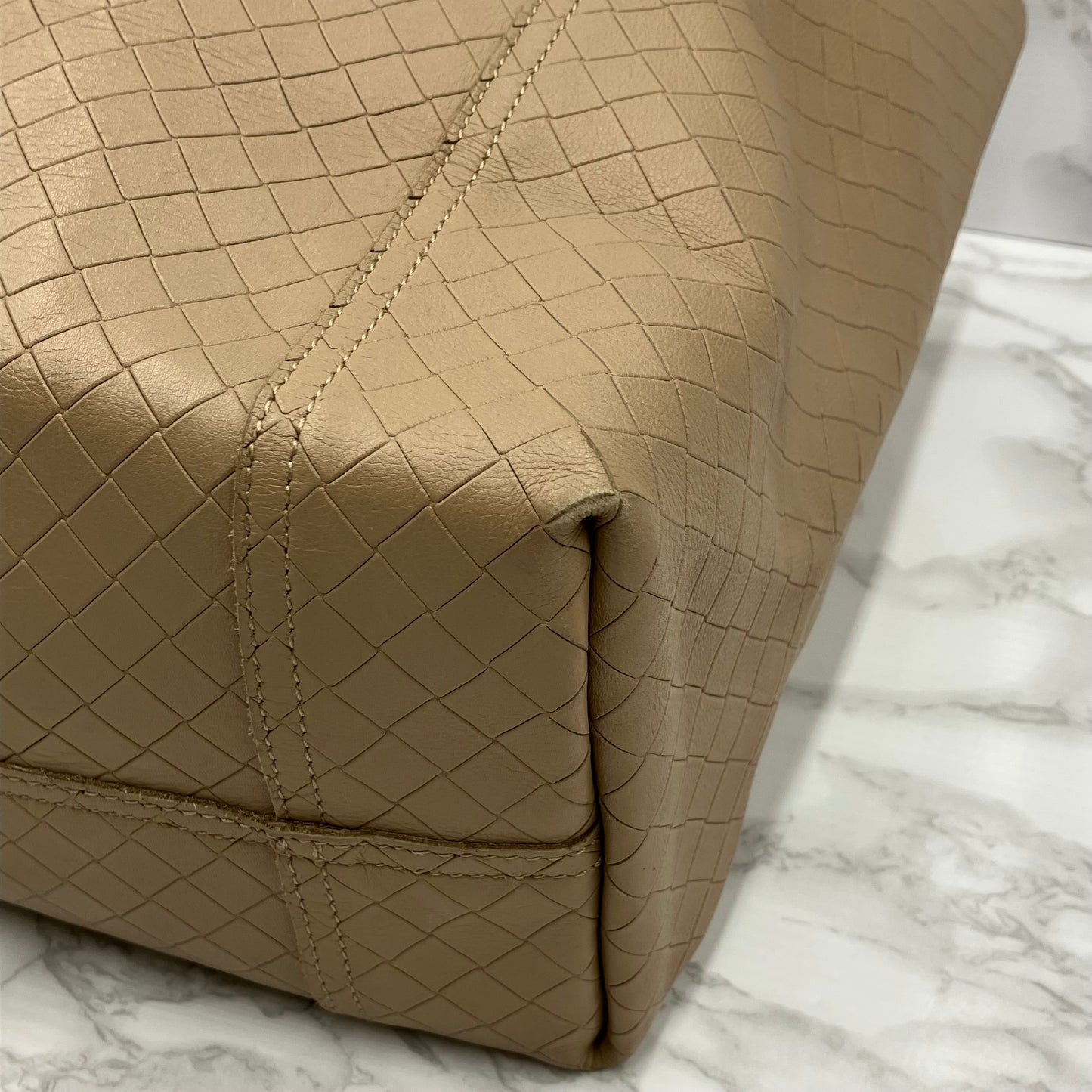 BOTTEGA VENETA Intre leather tote bag