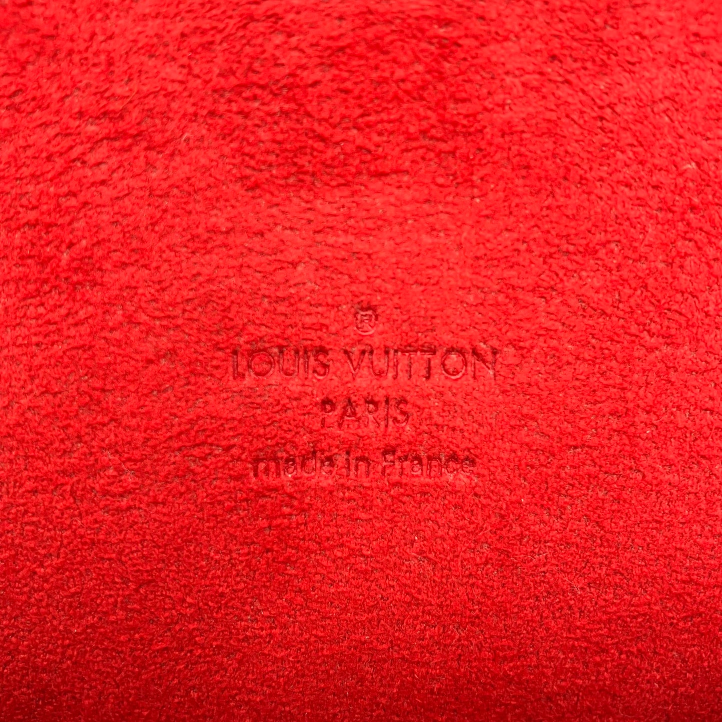 LOUIS VUITTON Damier Florentine body bag