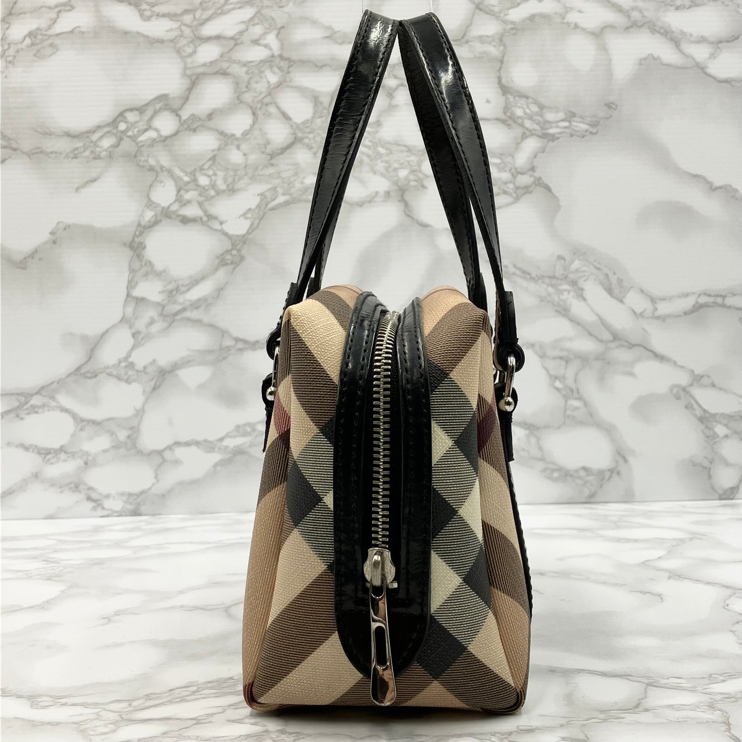 BURBERRY Nova Check Handbag
