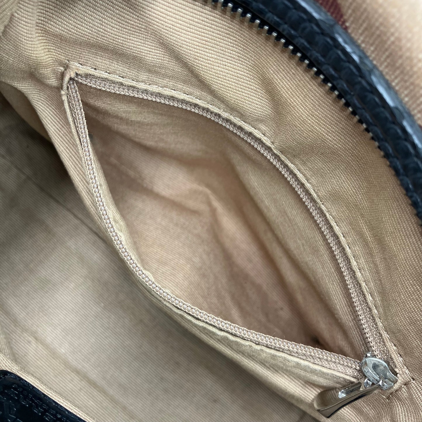 BURBERRY Nova Check Handbag