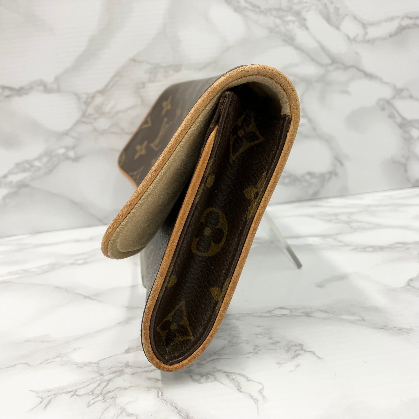 LOUIS VUITTON Monogram Pochette Twin GM