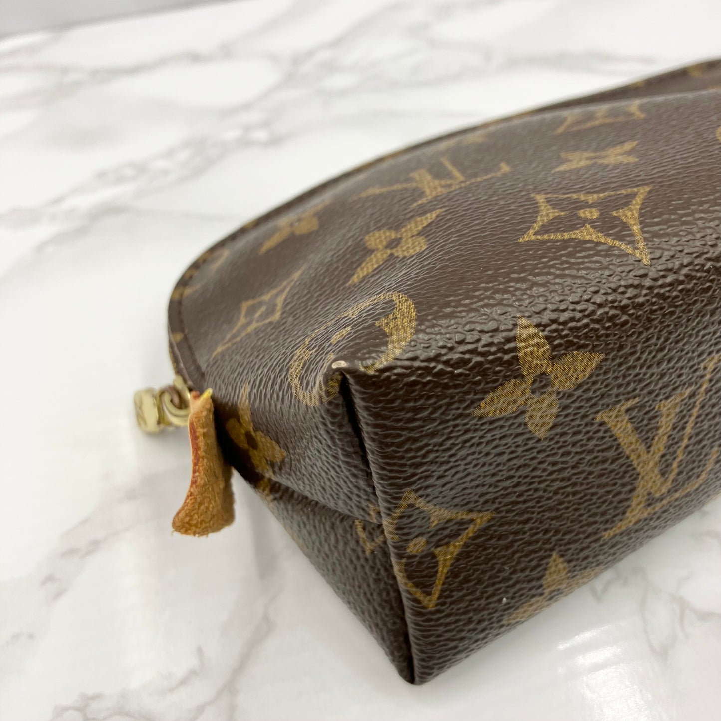 LOUIS VUITTON Monogram Cosmetic Pouch