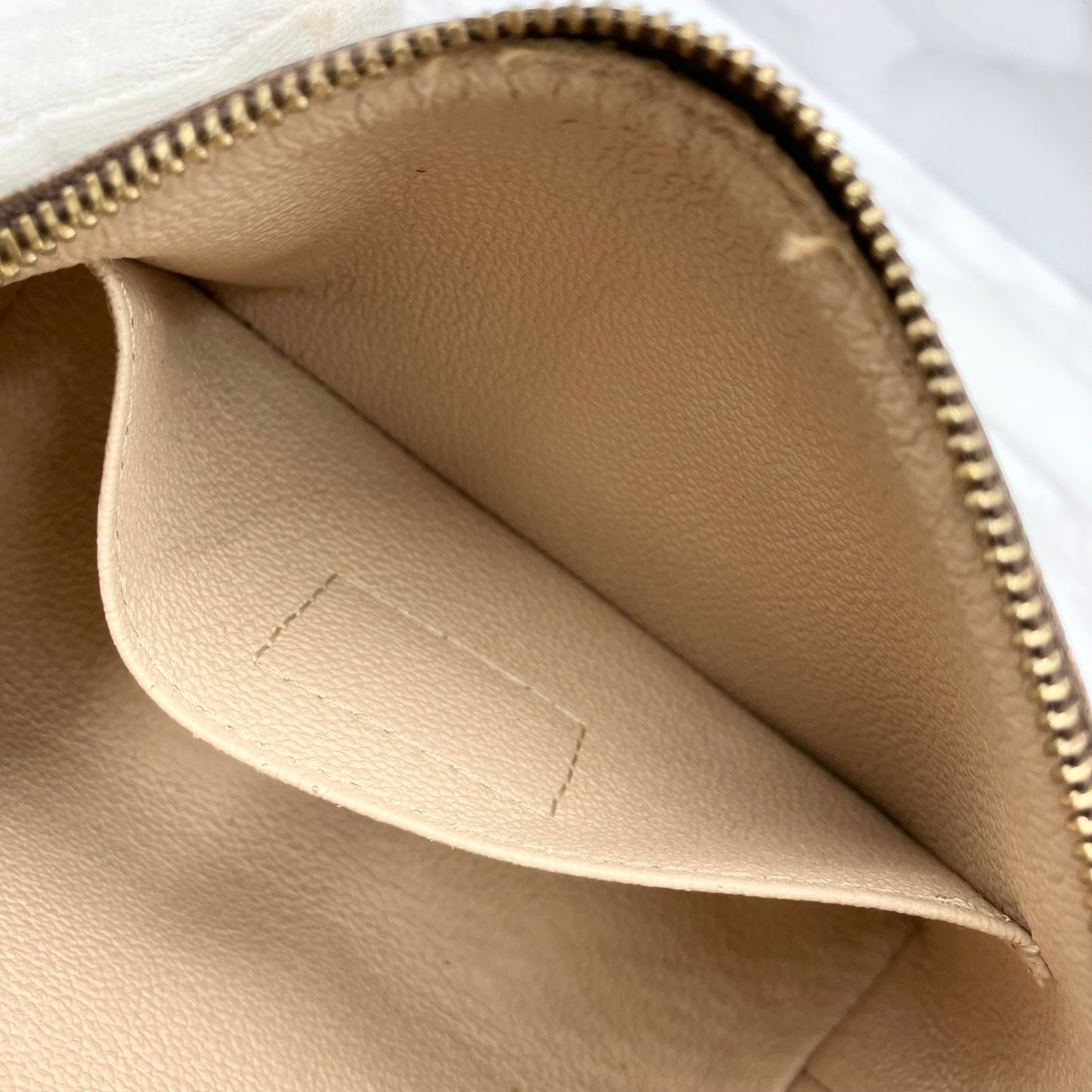 LOUIS VUITTON Monogram Cosmetic Pouch