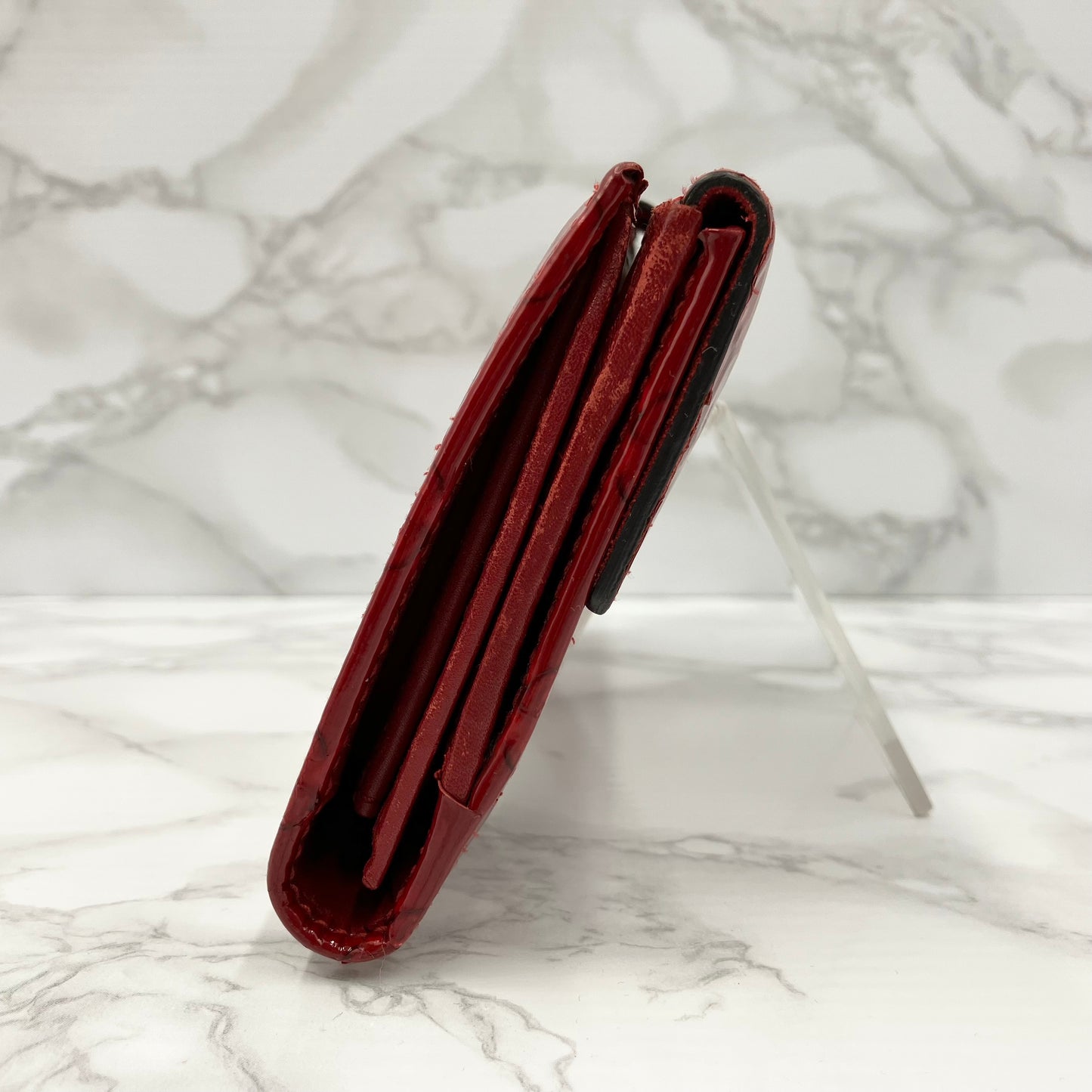 GUCCI Patent long wallet