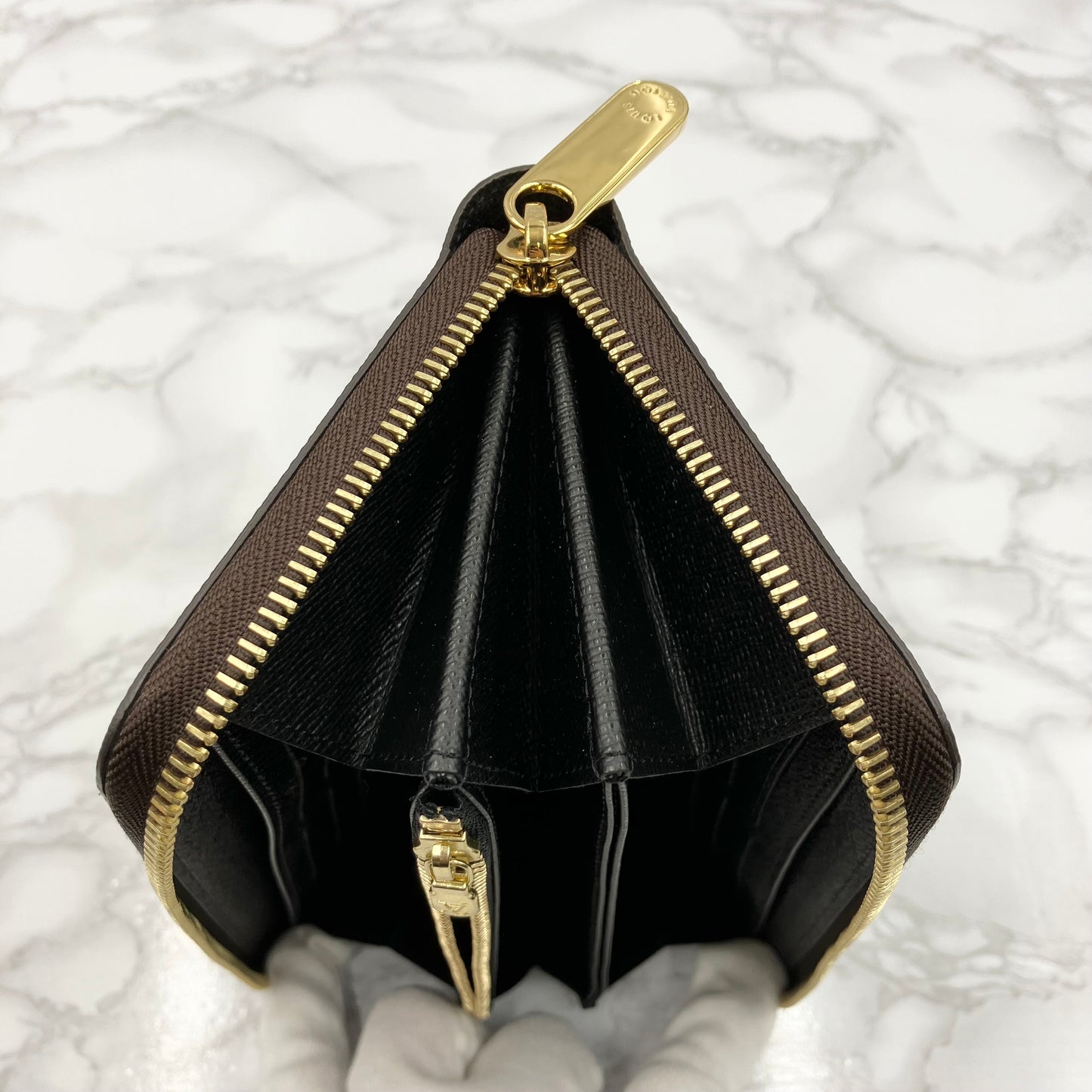 LOUIS VUITTON Monogram Giant reverse Zippy Wallet