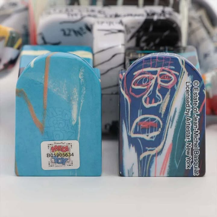 Unused BE@RBRICK Figure Plastic BE@RBRICK JEAN-MICHEL BASQUIAT “SPECIAL” 100% & 400% Basquiat 2-Piece Set 7-10-853
