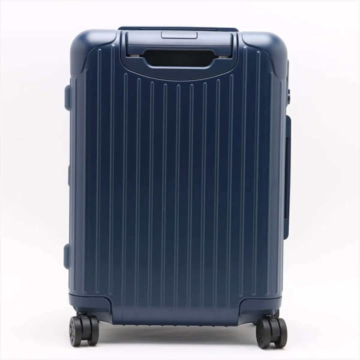 Unused RIMOWA Essential Cabin 832.53.69.1 Polycarbonate 36L Carry-On Case Navy 4 Wheels TSA Lock 7-11-126