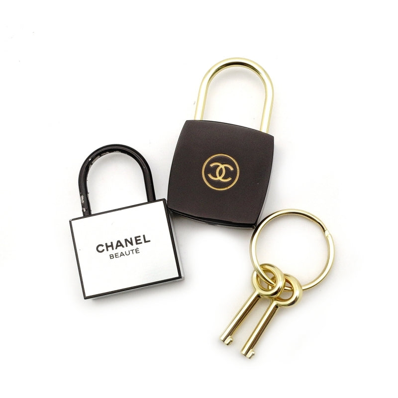CHANEL Novelty Cadena Key Set Key Charm 7-1-366