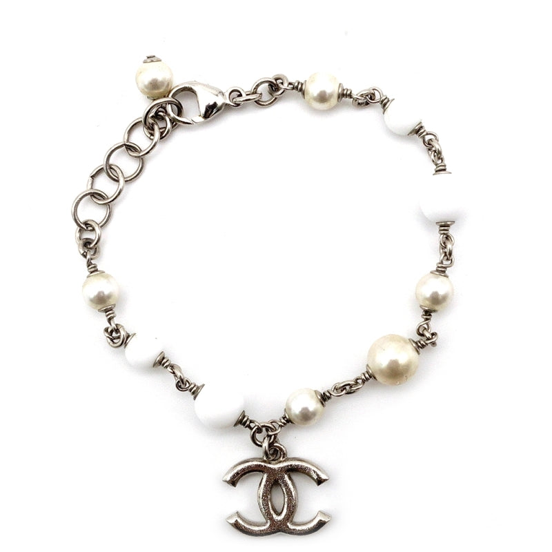 CHANEL Bracelet Silver × White CC Logo Faux Pearl 7-7-1100