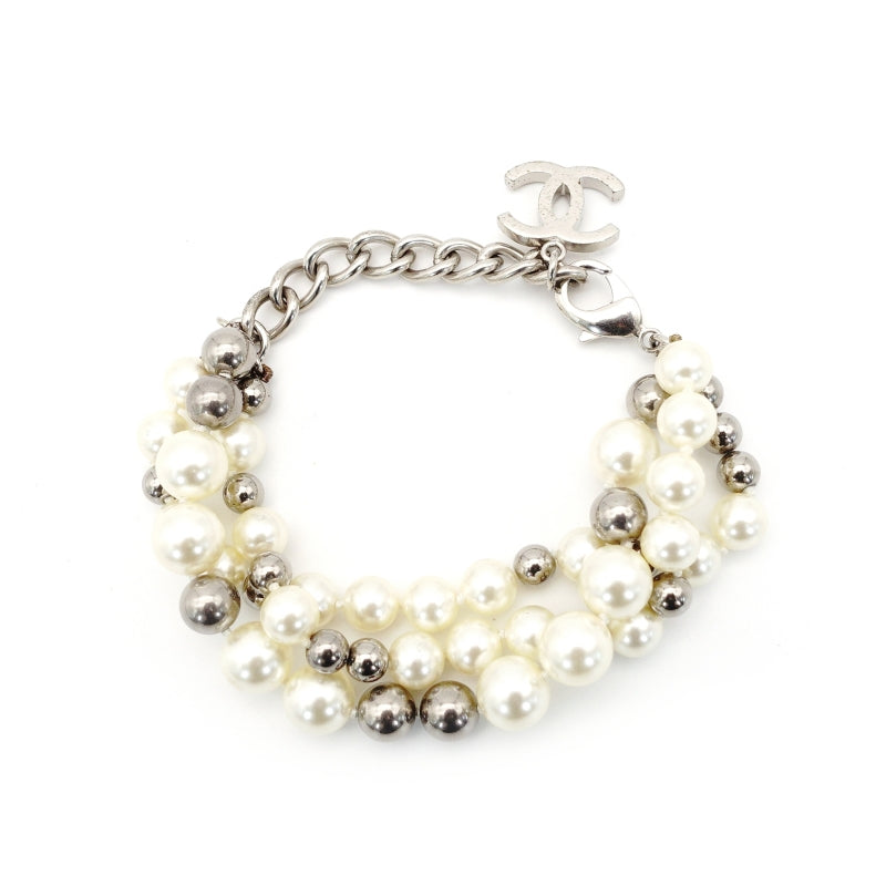 CHANEL Bracelet with CC Logo, Fake Pearls, Silver, With Box 7-9-309