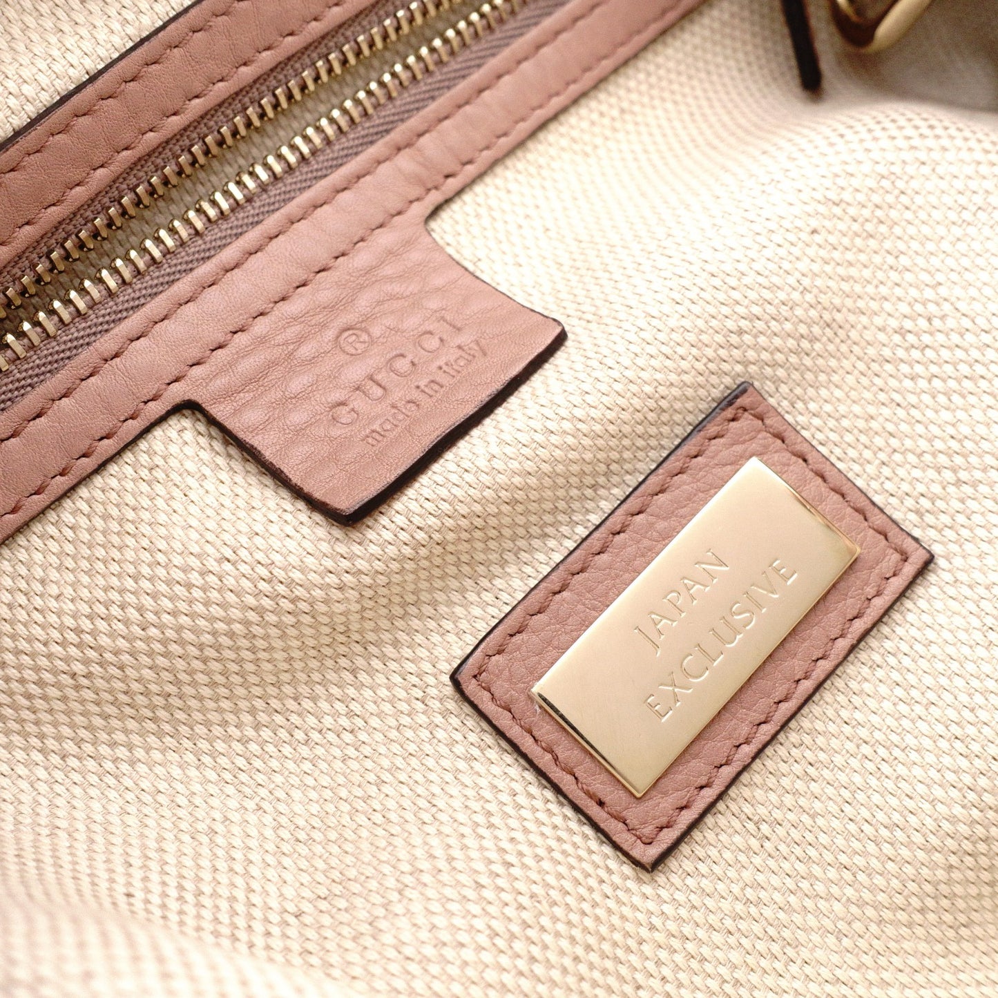 GUCCI Soho Shoulder Bag, Leather, Pink Beige, Fringe, GG Logo
