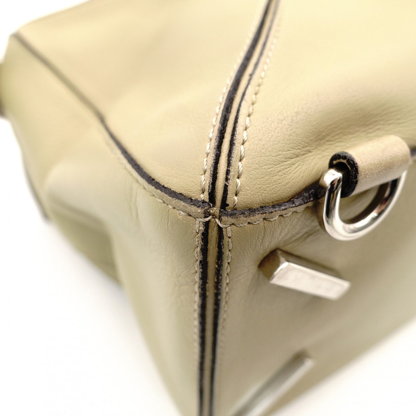 LOEWE Puzzle Bag Medium Handbag Leather Khaki Beige 2-Way Shoulder Bag Silver Hardware 7-8-122