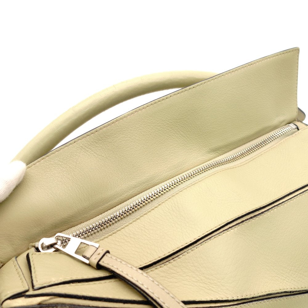 LOEWE Puzzle Bag Medium Handbag Leather Khaki Beige 2-Way Shoulder Bag Silver Hardware 7-8-122