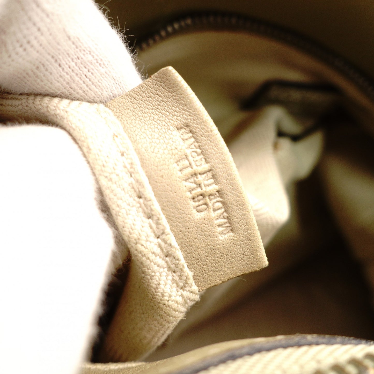 LOEWE Puzzle Bag Medium Handbag Leather Khaki Beige 2-Way Shoulder Bag Silver Hardware 7-8-122