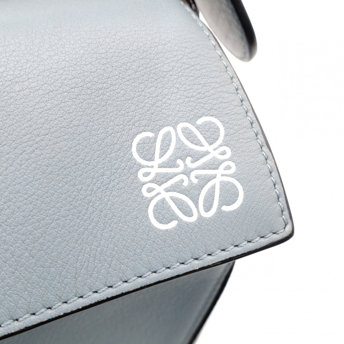 LOEWE Puzzle Bag Medium Handbag Leather Light Blue 2-Way Shoulder Bag Silver Hardware 7-10-328