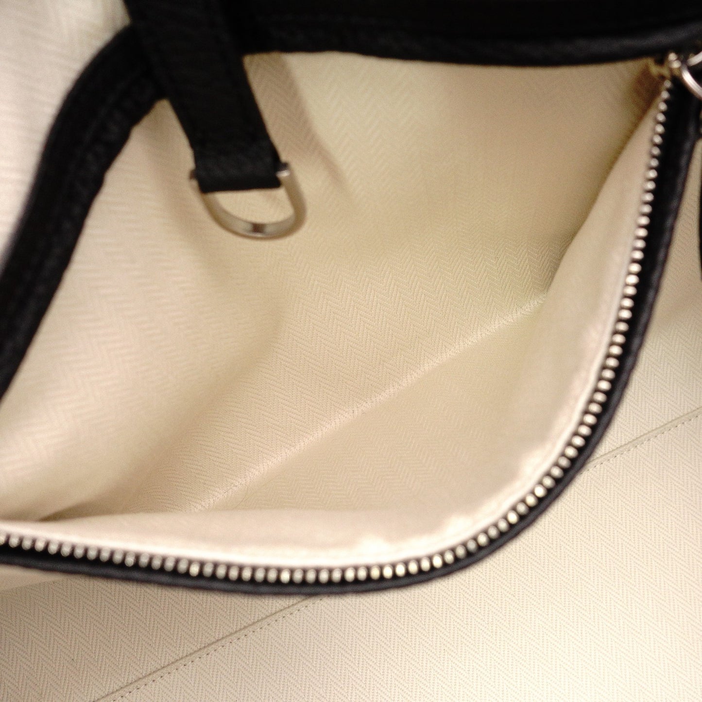 THE ROW Marlo 17 Tote Bag, Leather, Black, Shoulder Bag, Icon Bag