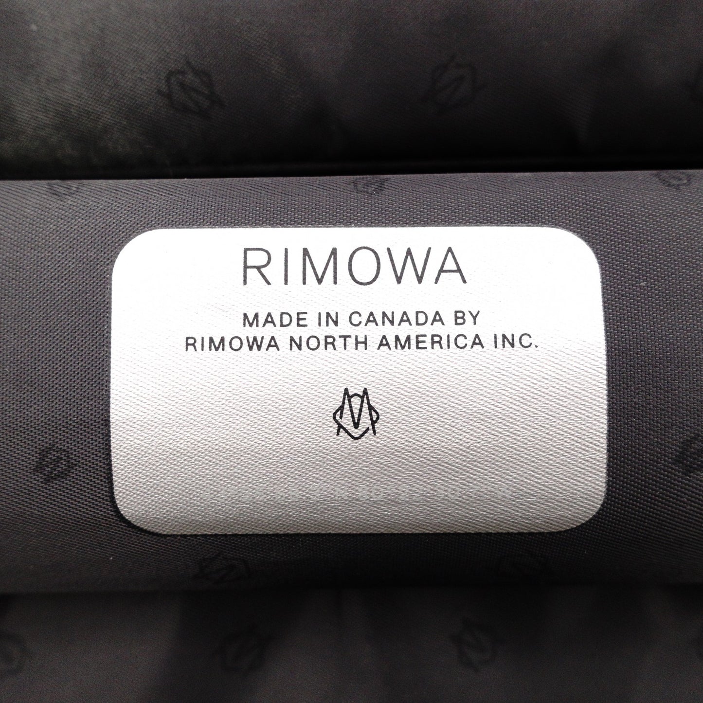 RIMOWA 925.40.00.402 Original Compact Carry-On Bag, Aluminum, Silver, 29 L, Cabin-Approved