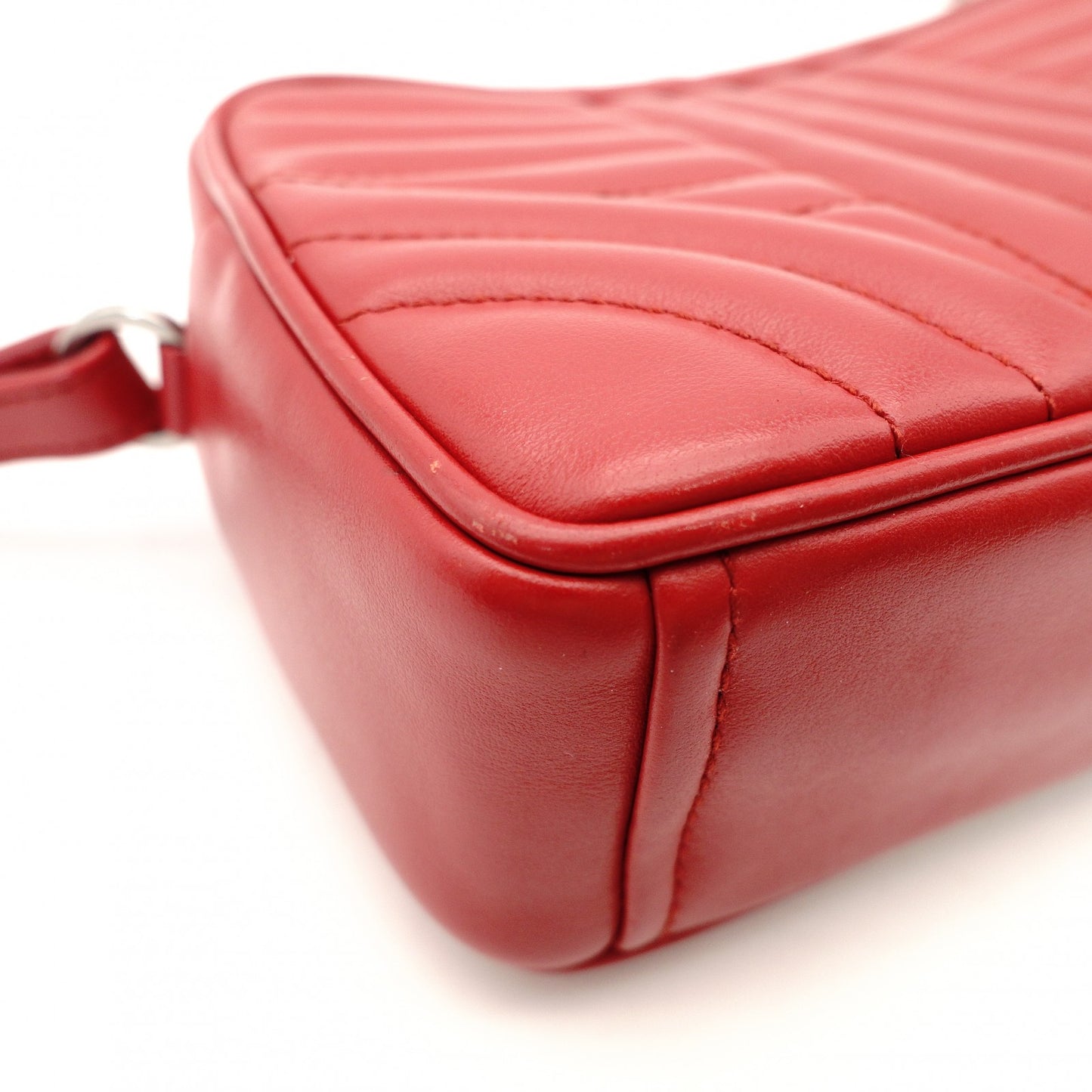 PRADA Diagram Chain Shoulder Bag Red Leather Silver Hardware Crossbody 7-10-721