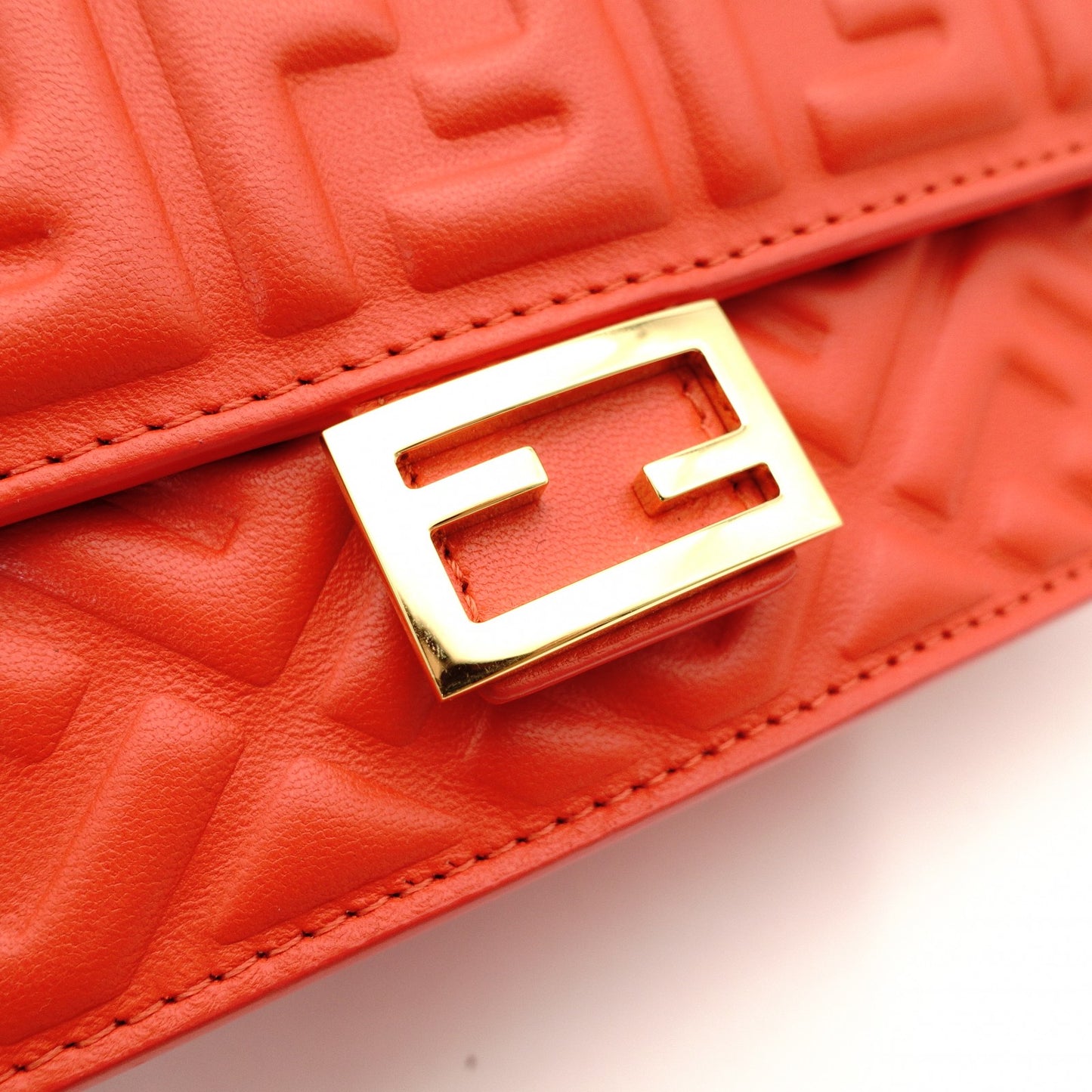 Unused Fendi Baguette Chain Shoulder Bag Orange FF Logo Leather Crossbody 2-Way
