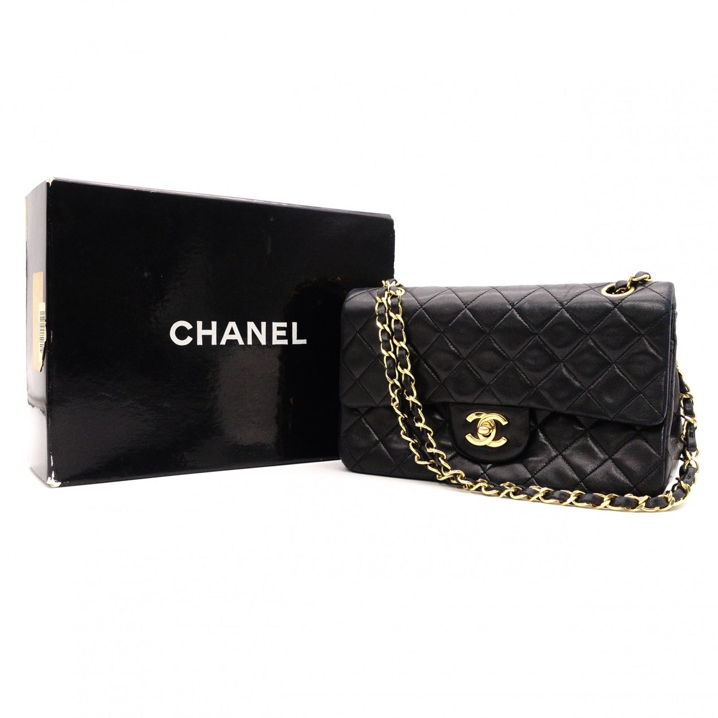 CHANEL W Flap Matelassé Lambskin Classic Shoulder Bag, Leather, Black, Gold Hardware, Crossbody