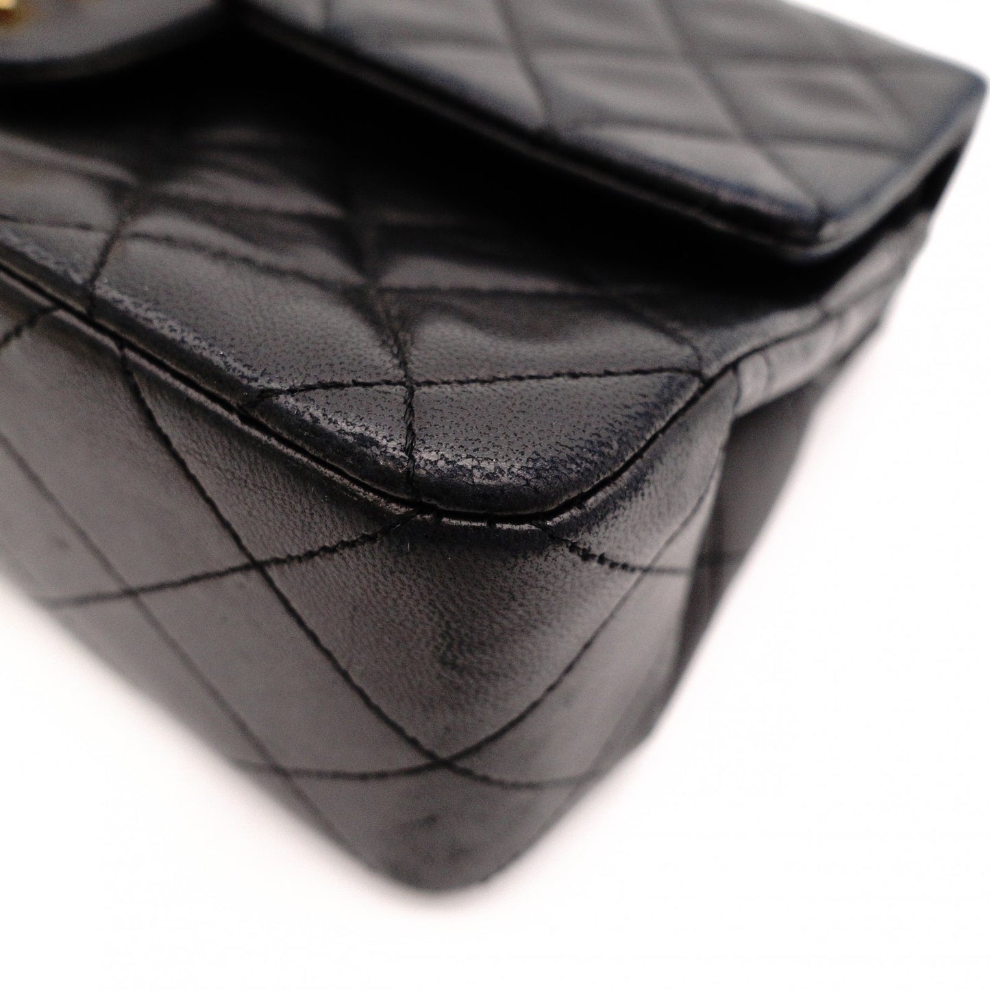 CHANEL W Flap Matelassé Lambskin Classic Shoulder Bag, Leather, Black, Gold Hardware, Crossbody