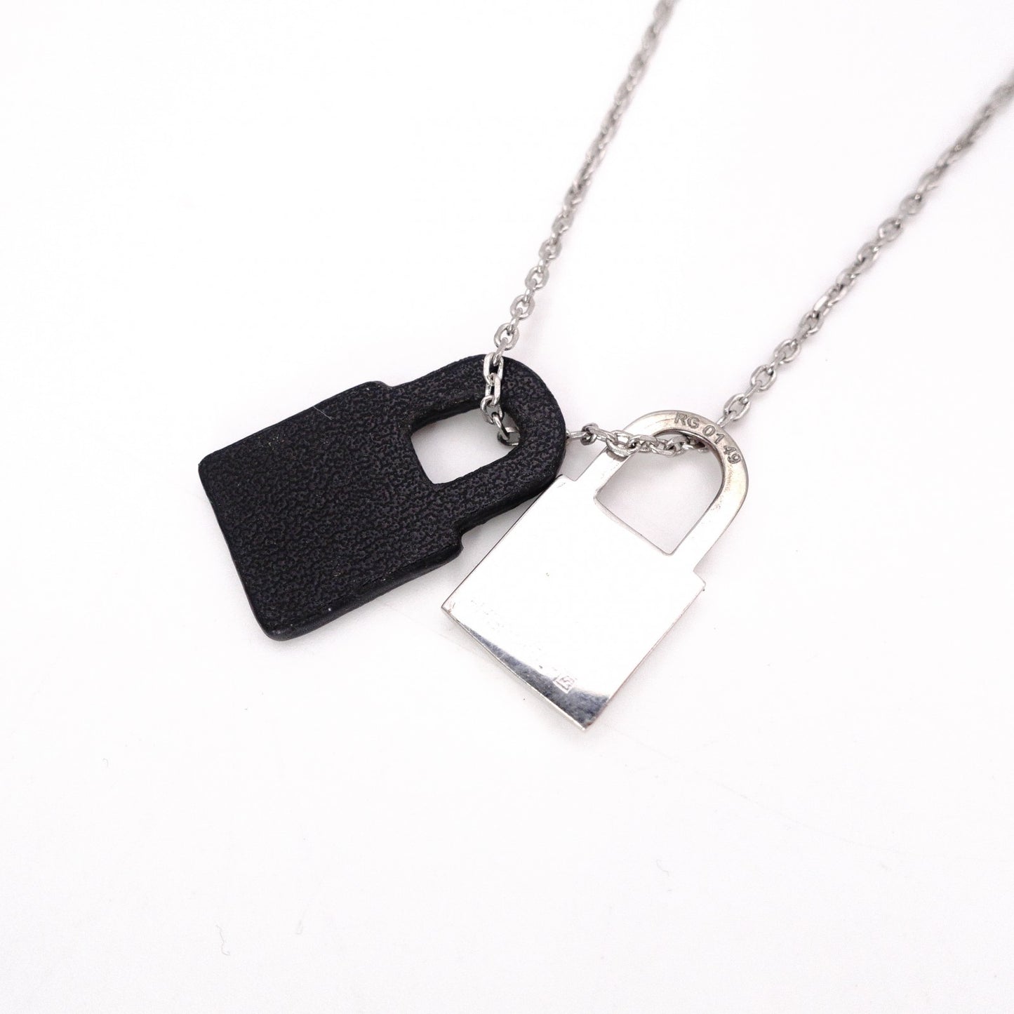 HERMES O'Kelly Necklace, Metal and Leather, Silver, D Stamp