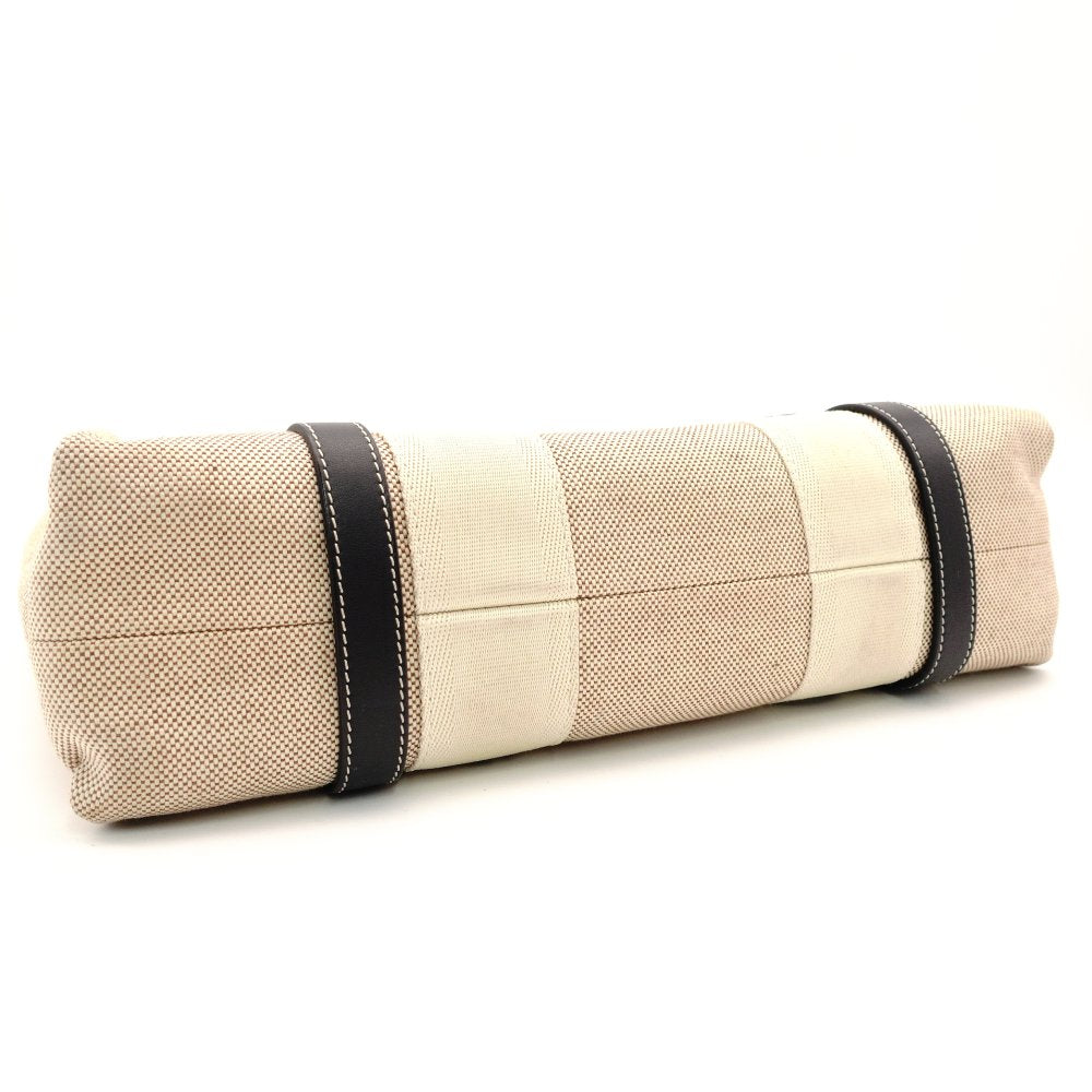 Chloe Woody Medium Tote Canvas Beige × Navy Shoulder Logo 7-11-705