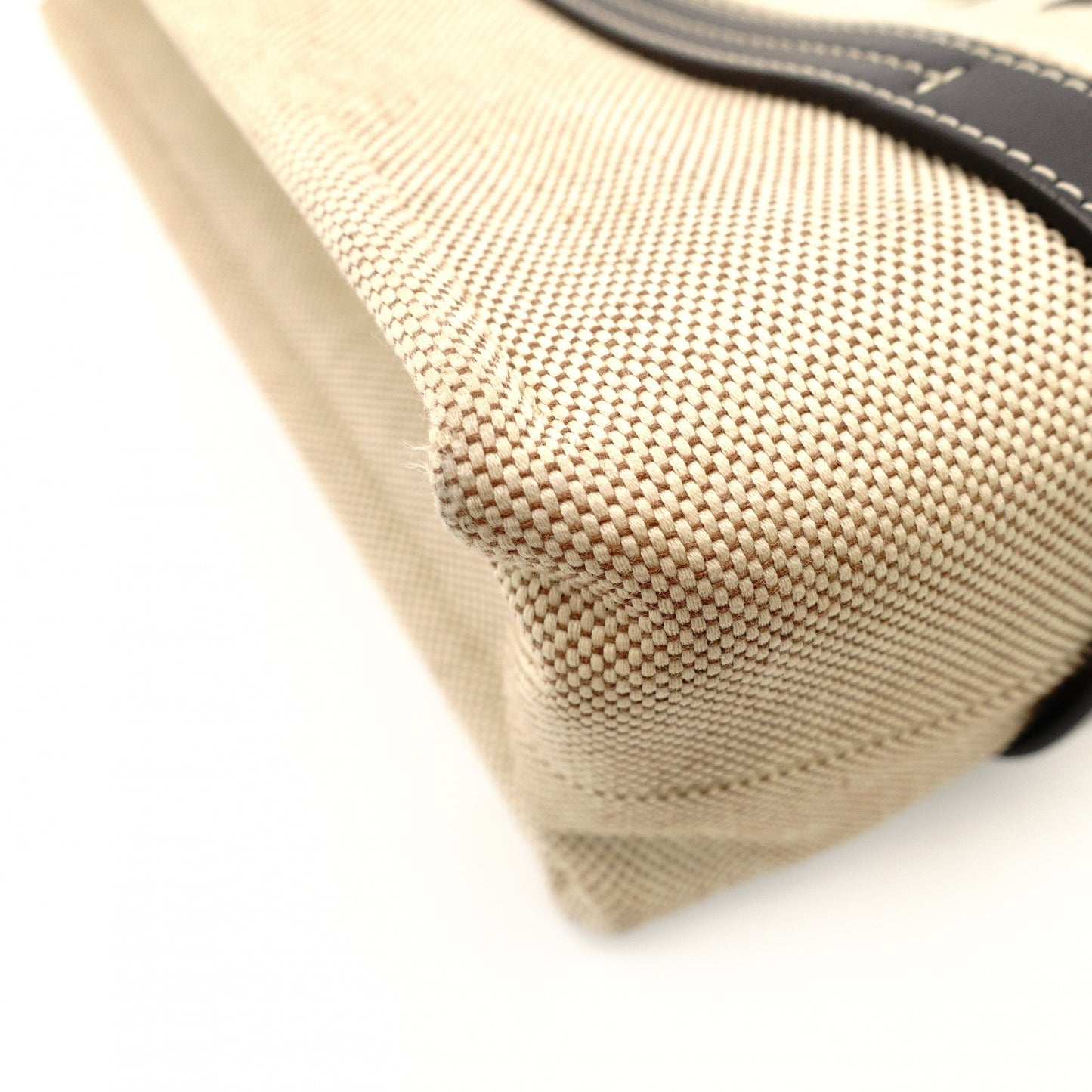 Chloe Woody Medium Tote Canvas Beige × Navy Shoulder Logo 7-11-705