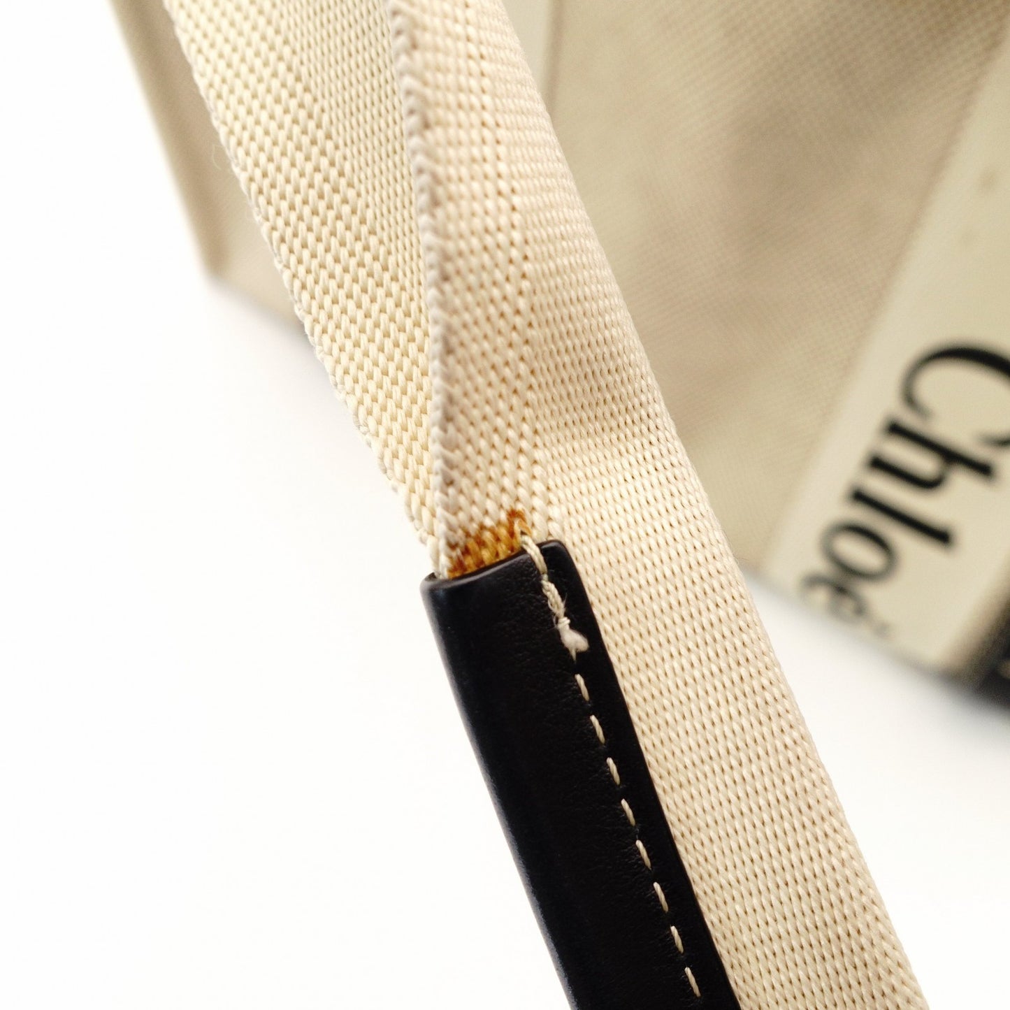 Chloe Woody Medium Tote Canvas Beige × Navy Shoulder Logo 7-11-705