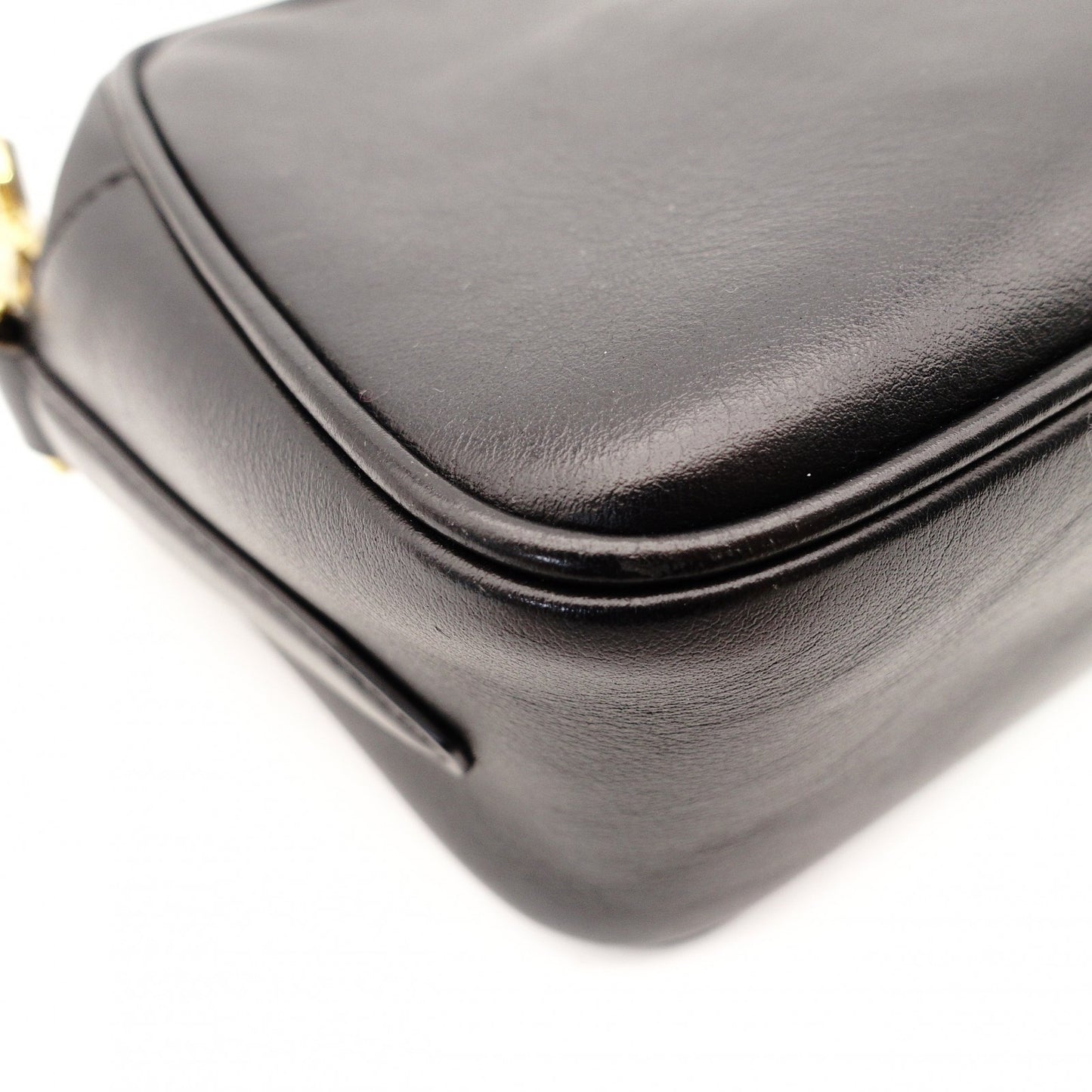 FENDI Zucca Shoulder Bag Black Leather Black Gold Hardware Crossbody 7-10-1104