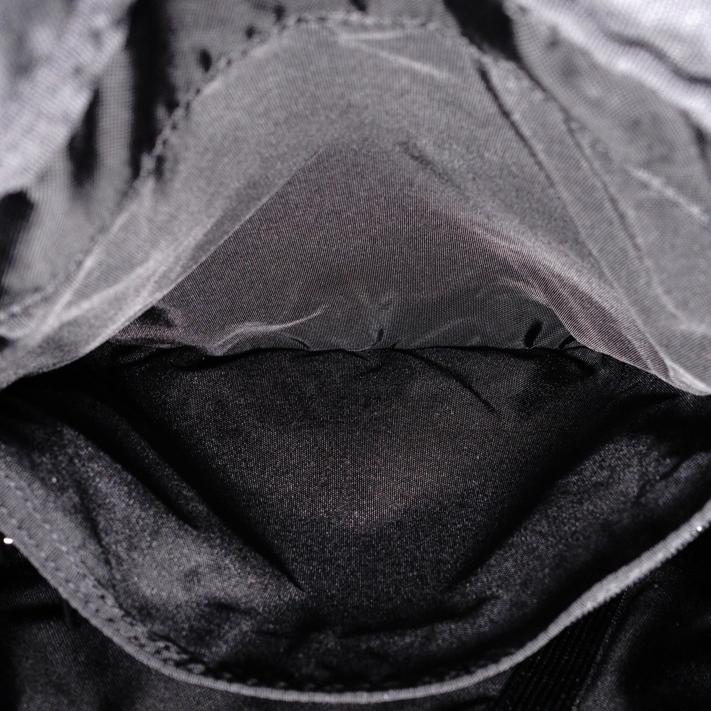 BRIEFING Neo Urban Flapper Backpack/Daypack, Nylon, Black, Unisex