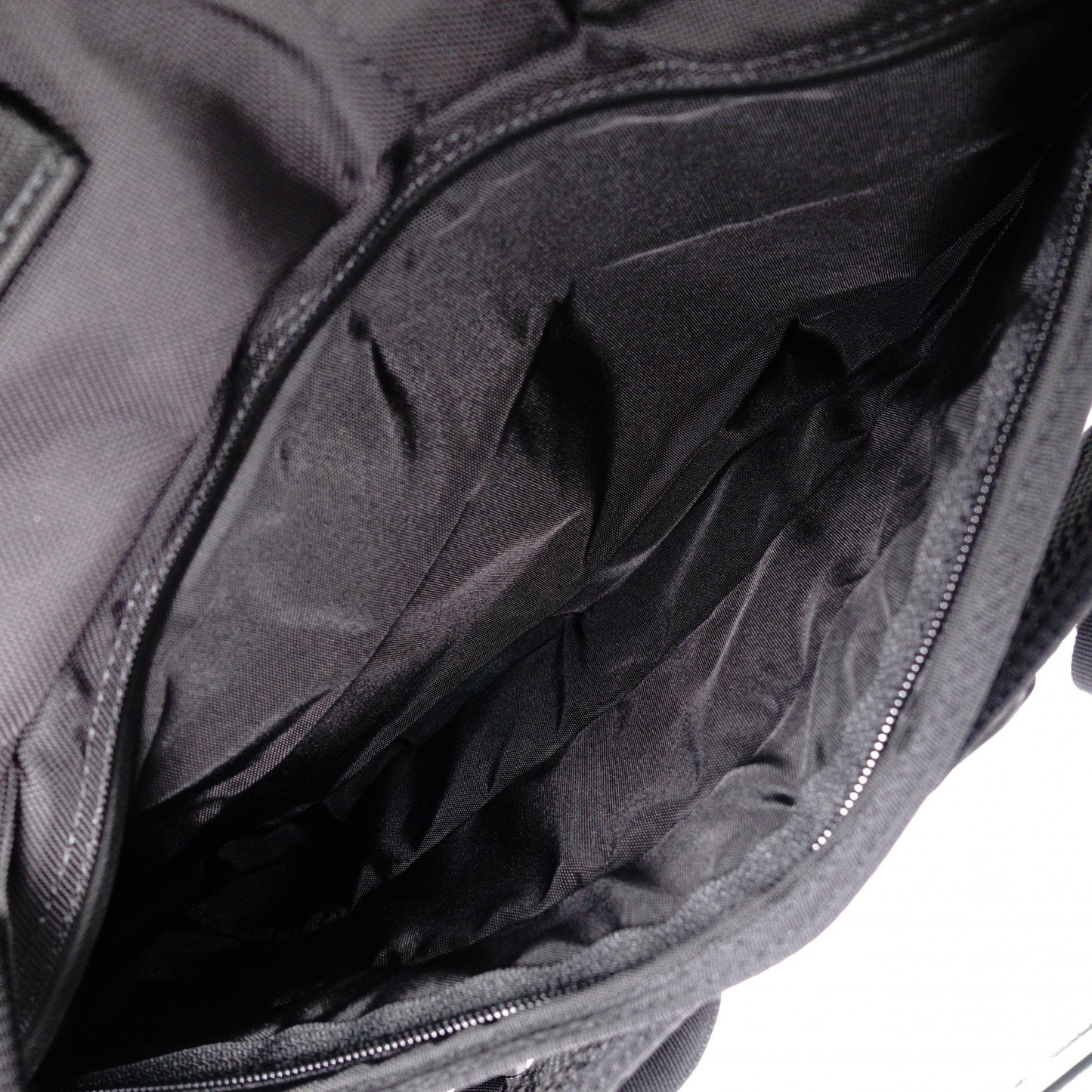 BRIEFING Neo Urban Flapper Backpack/Daypack, Nylon, Black, Unisex