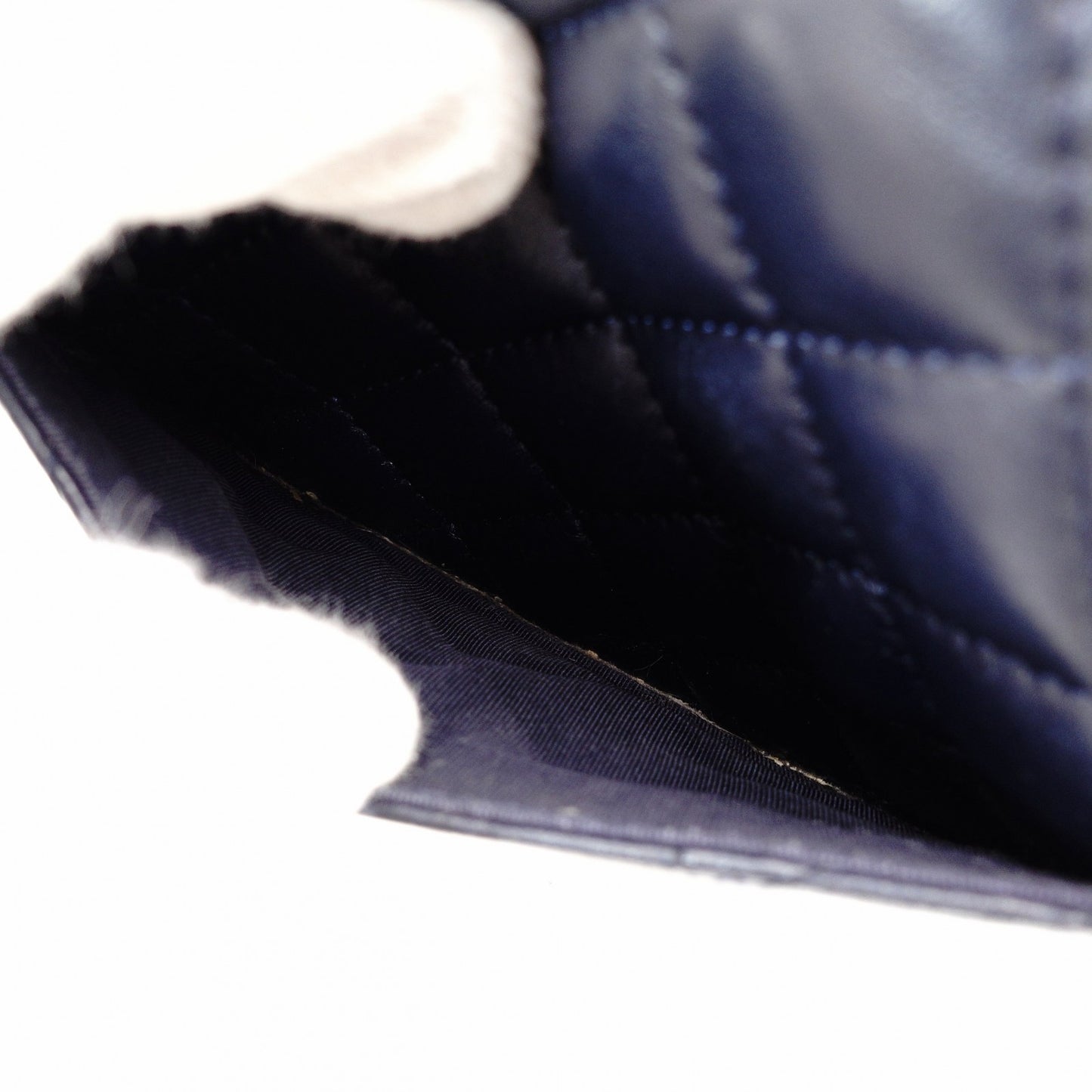 CHANEL Matelassé Chain Shoulder Bag Lambskin Navy Leather Gold Hardware CC Logo Crossbody 7-9-593