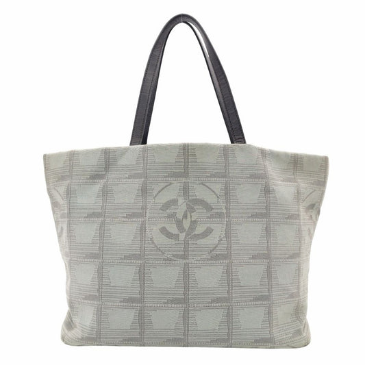 CHANEL New Neutra Tote Bag Nylon Gray Shoulder Bag Leather 7-10-379