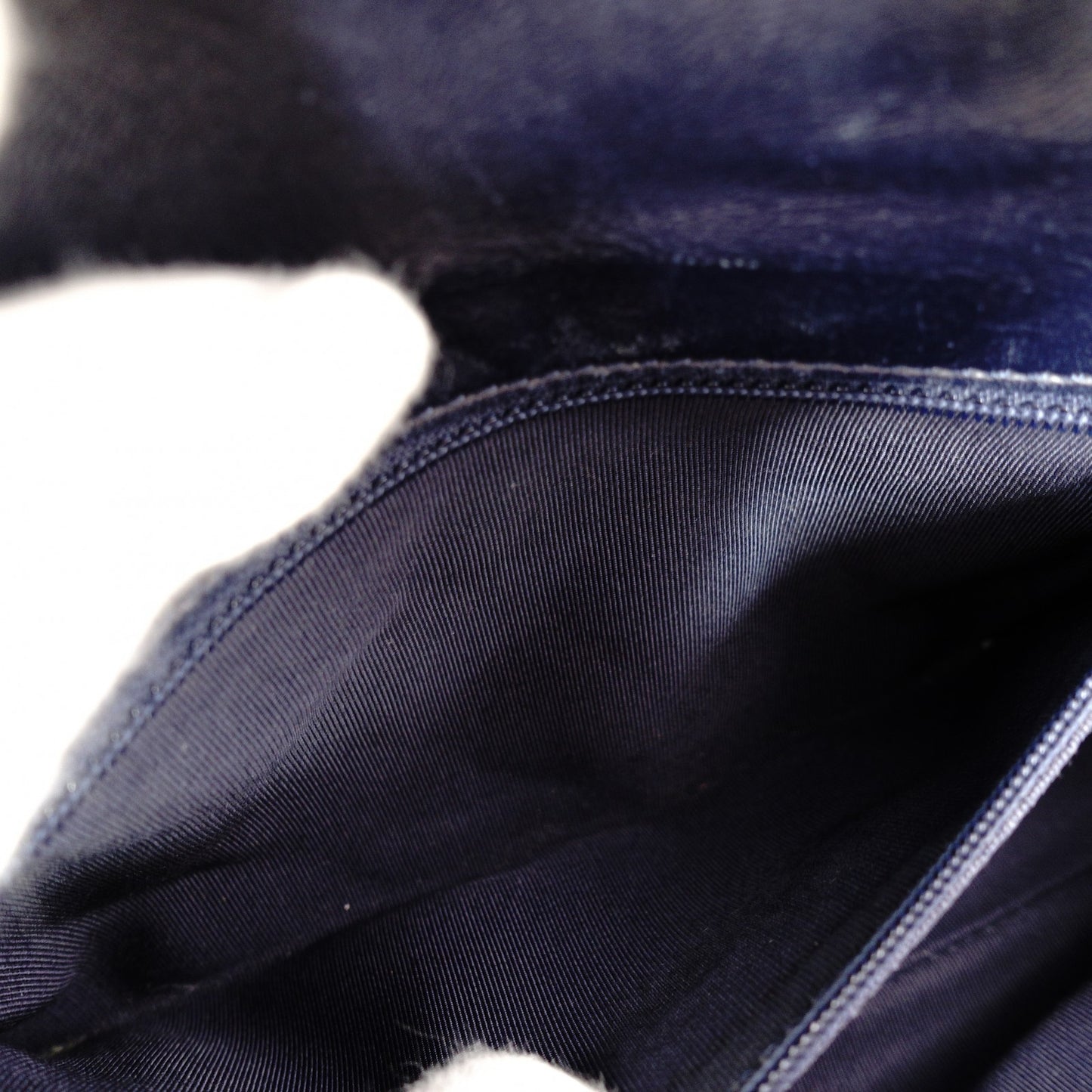 CHANEL Matelassé Chain Shoulder Bag Lambskin Navy Leather Gold Hardware CC Logo Crossbody 7-9-593