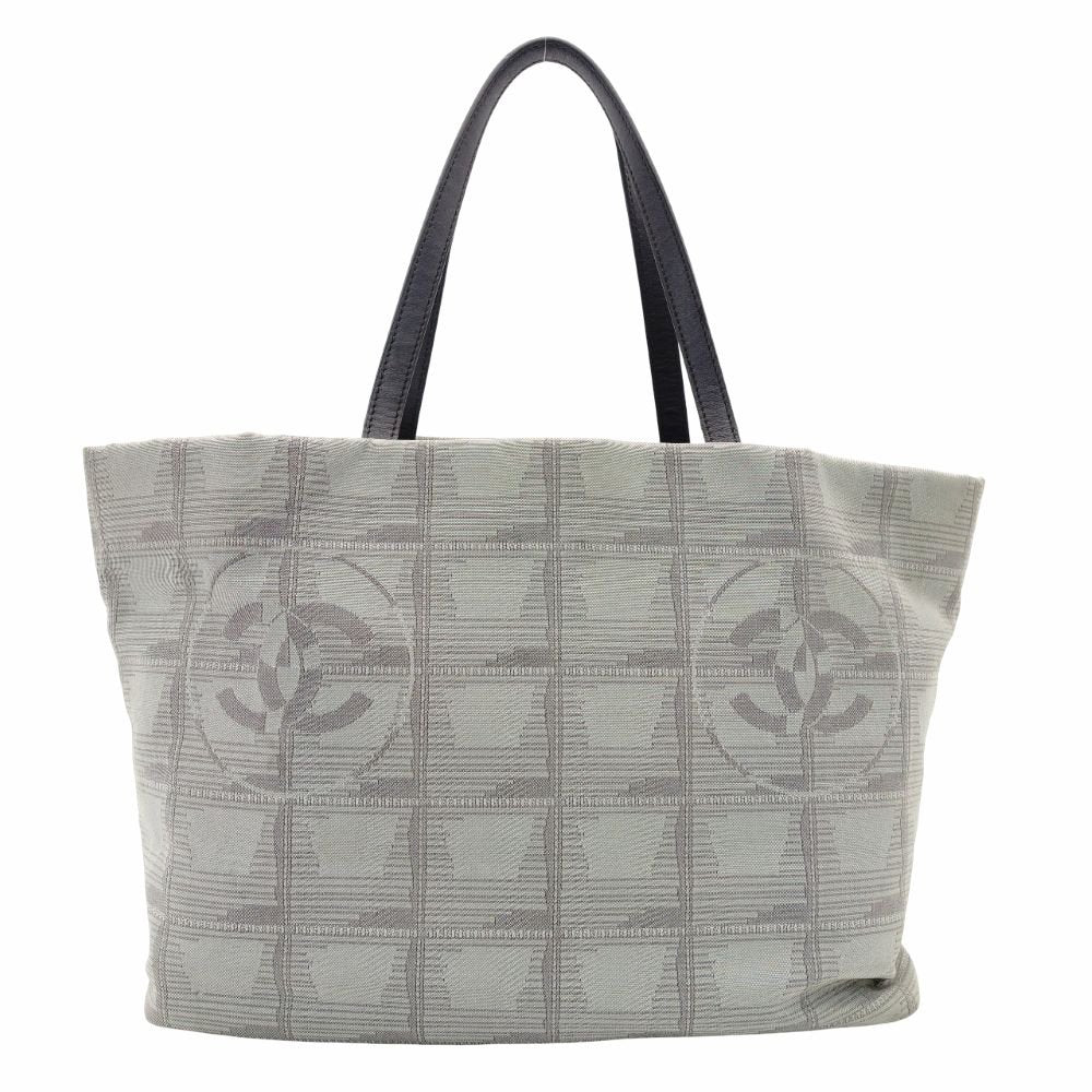CHANEL New Neutra Tote Bag Nylon Gray Shoulder Bag Leather 7-10-379